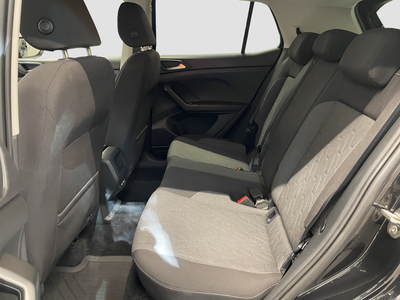 VW T-Cross 1.0 TSI EVO United DSG-image-12