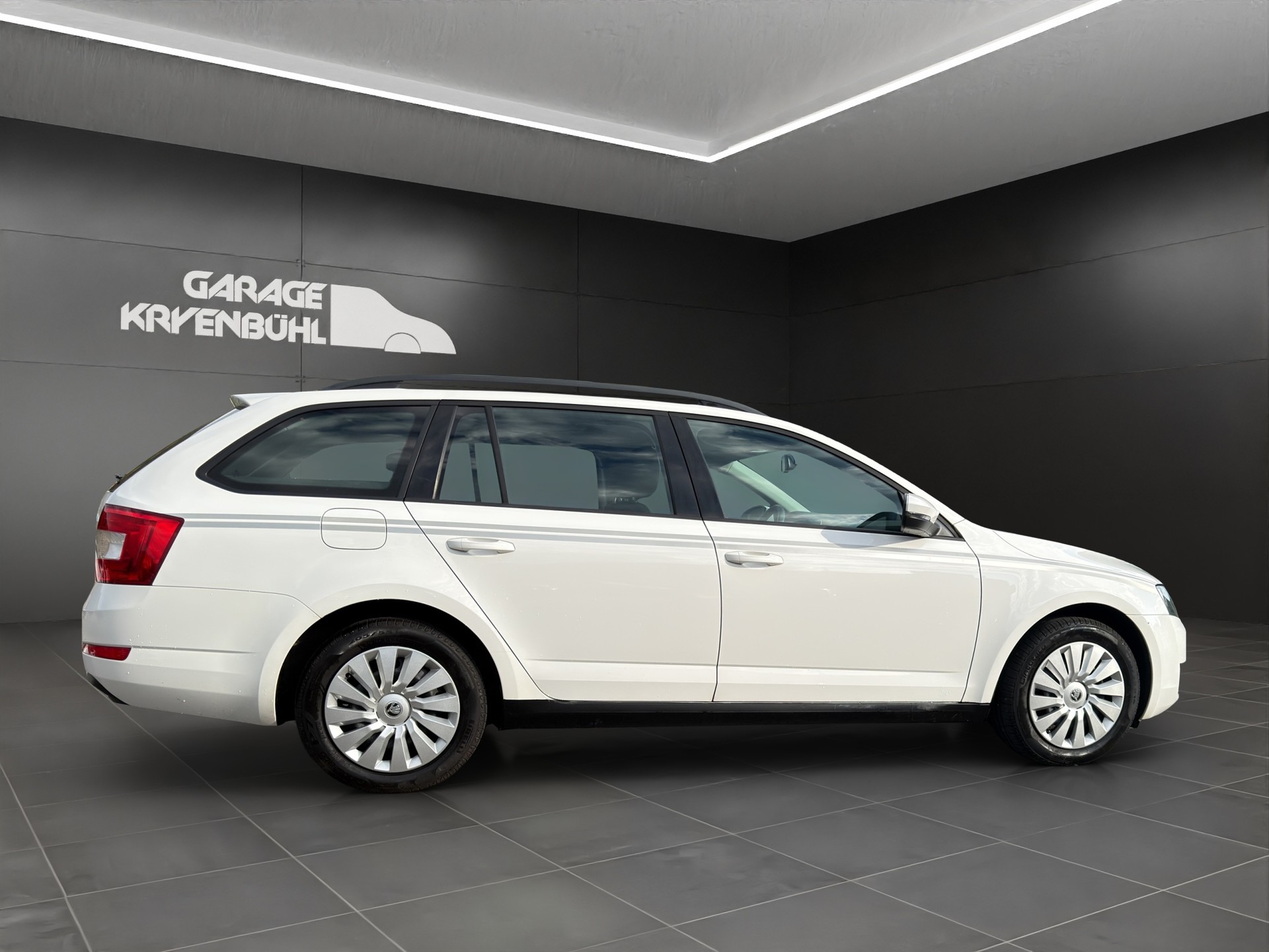 SKODA Octavia Combi 1.6 TDI Ambition 4x4-image-6