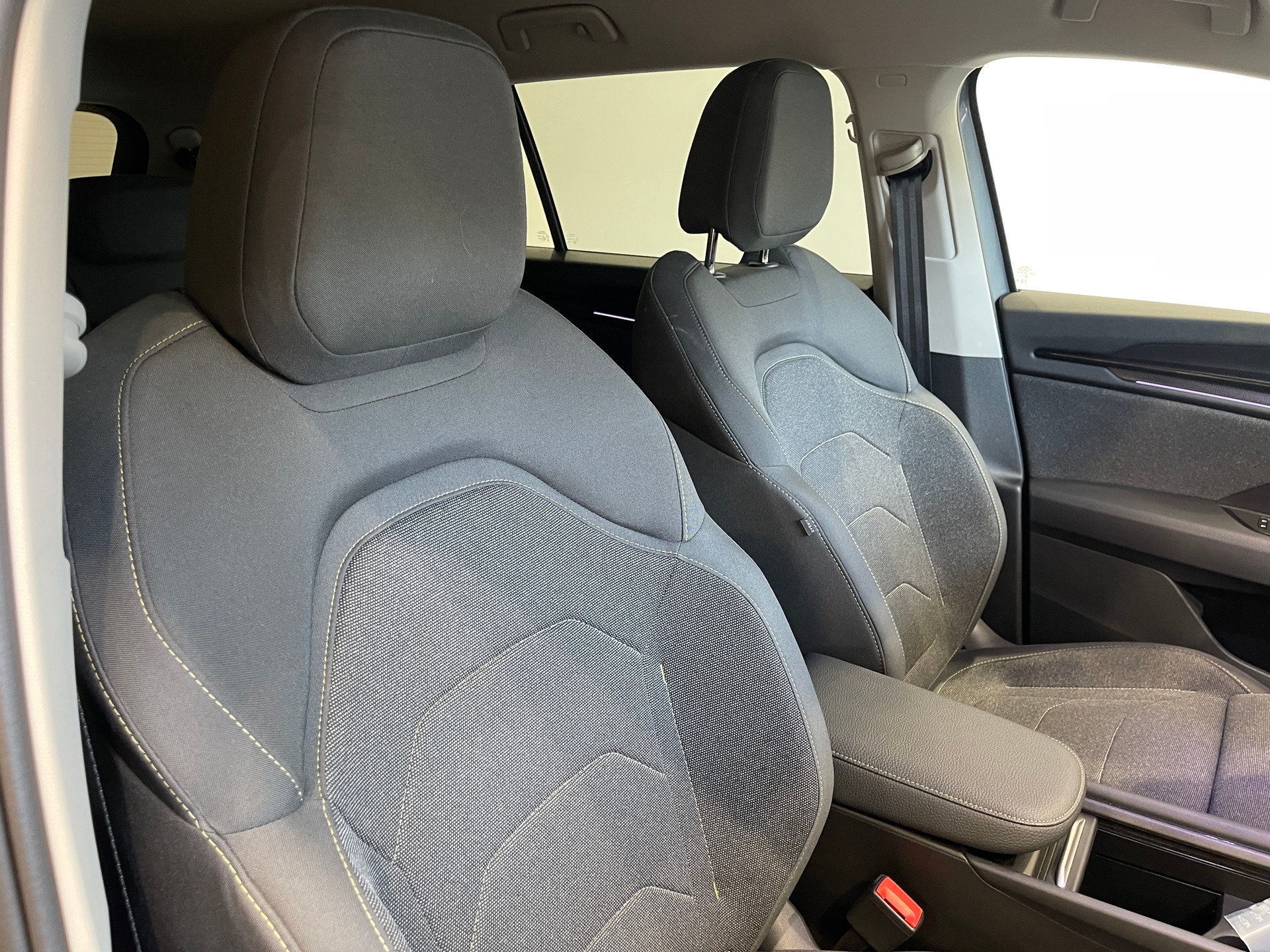 SKODA Kodiaq 1.5 TSI mHEV Selection *7 PLATZ*-image-15