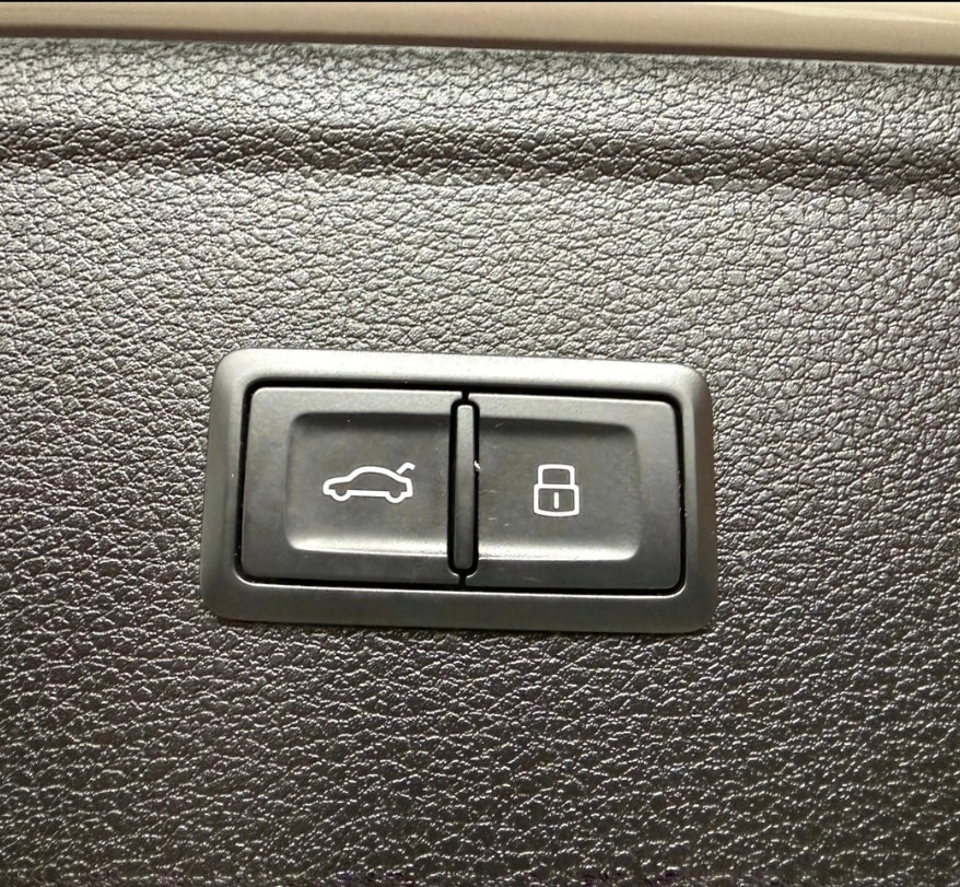 AUDI SQ5 TDI quattro tiptronic-image-18