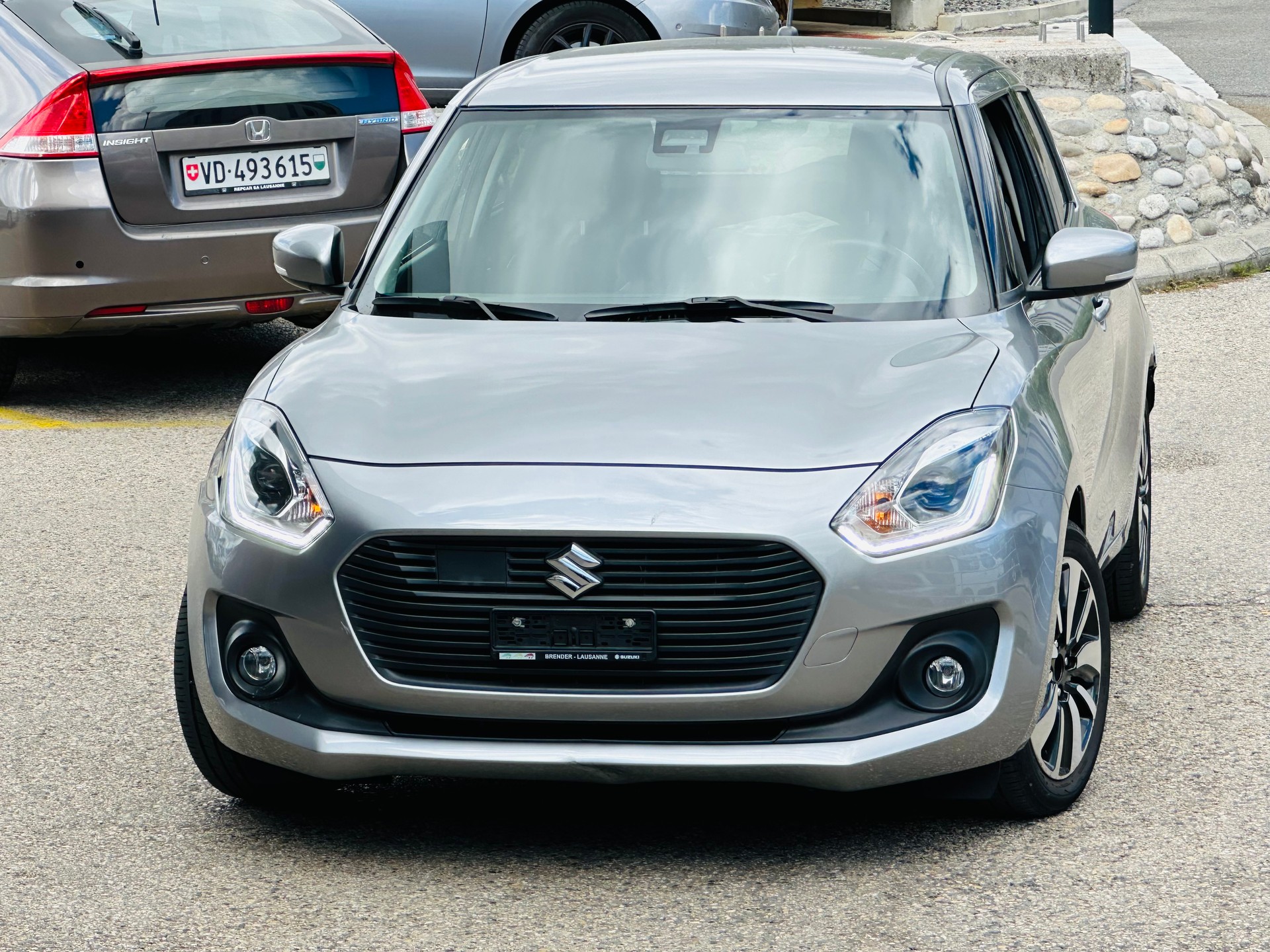 SUZUKI Swift 1.0 12V Compact Top Automatic-image-0