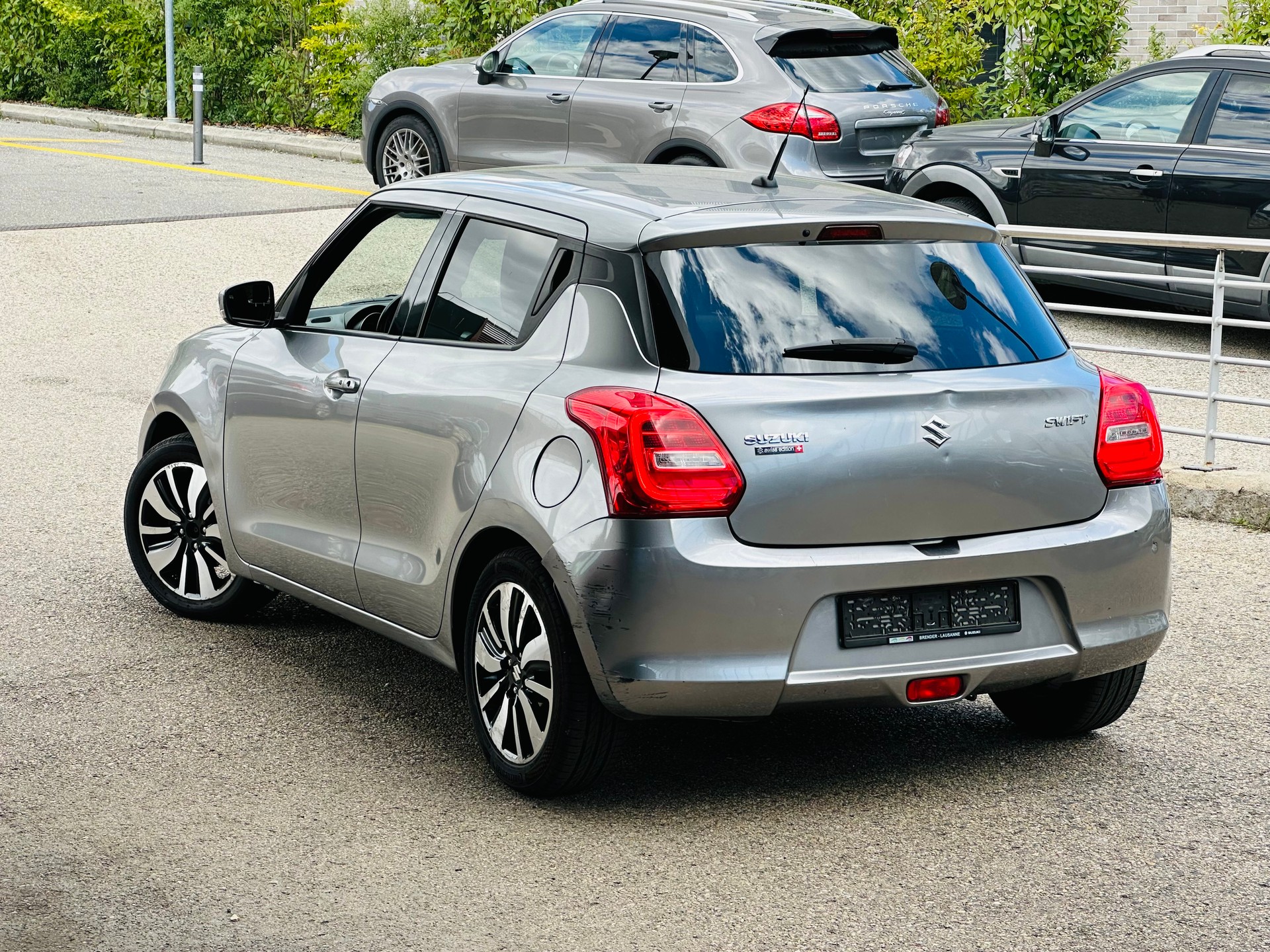 SUZUKI Swift 1.0 12V Compact Top Automatic-image-6
