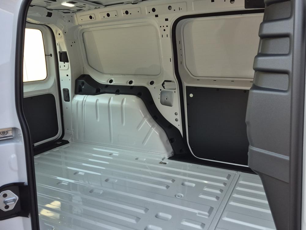 VW Caddy Cargo 2.0TDI Maxi 4Motion-image-7