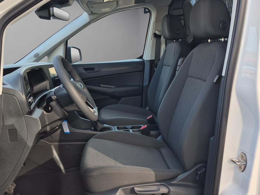 VW Caddy Cargo 2.0TDI Maxi 4Motion-image-5