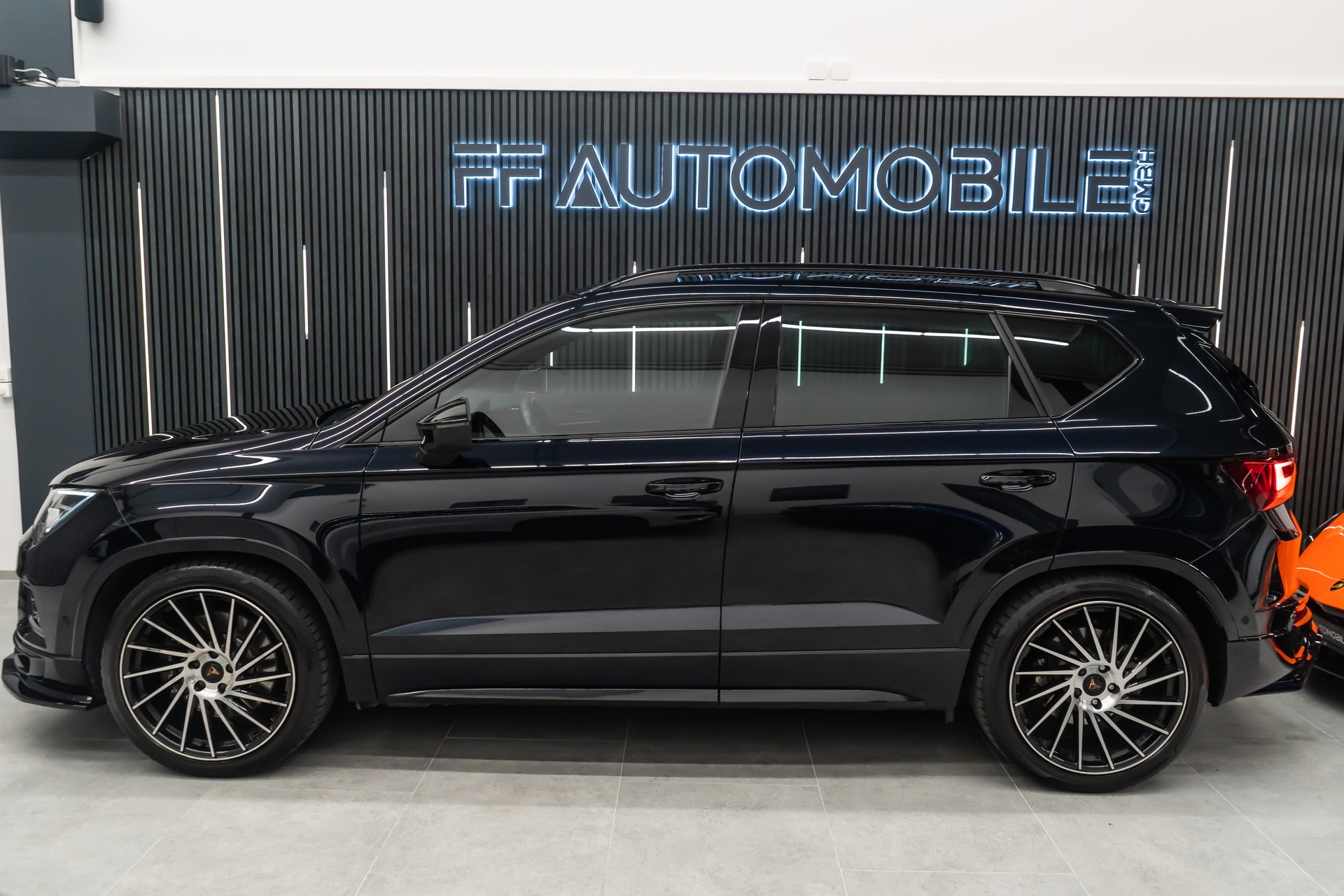 CUPRA Ateca 2.0TSI 4Drive DSG / CH-FAHRZEUG-image-6