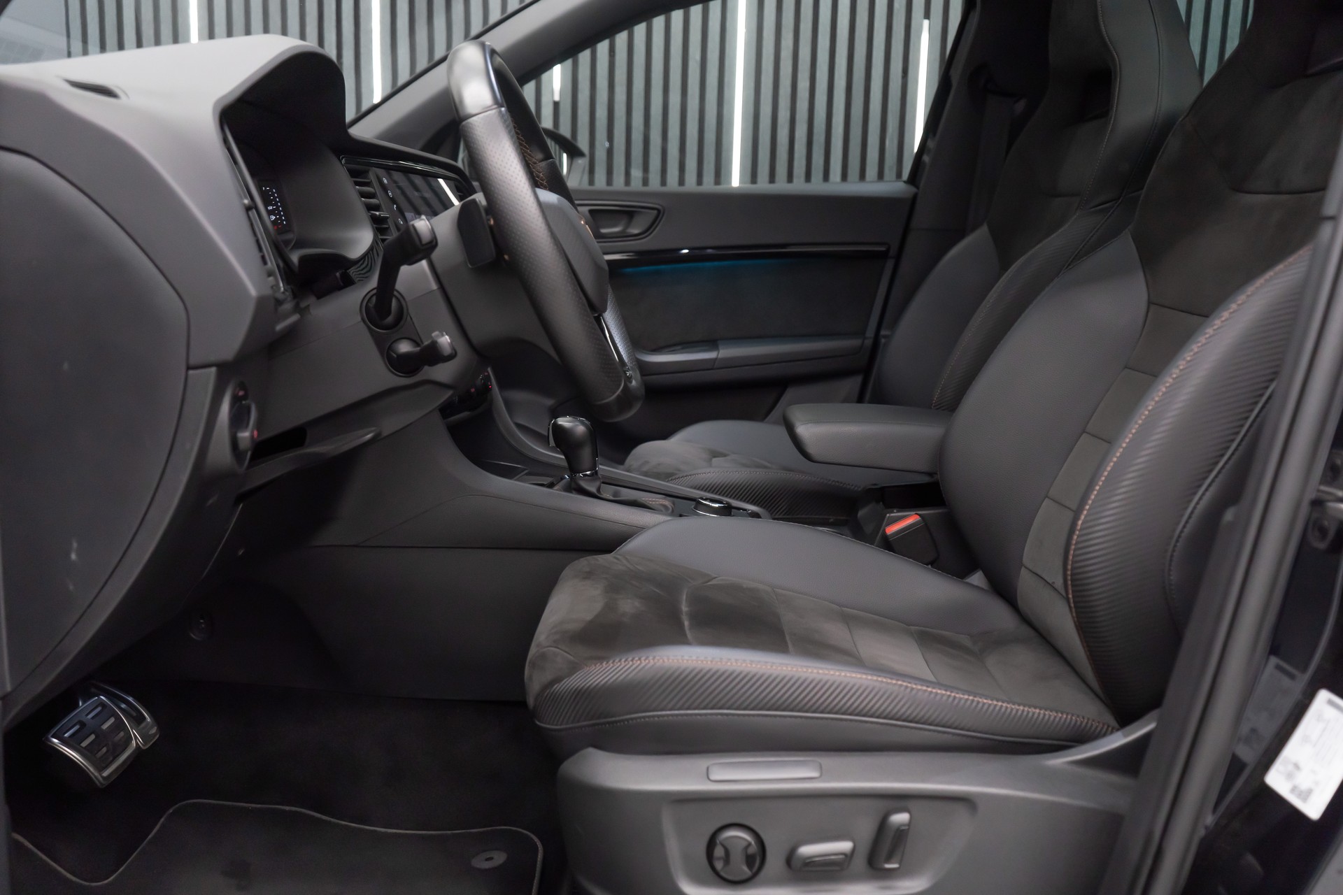 CUPRA Ateca 2.0TSI 4Drive DSG / CH-FAHRZEUG-image-16