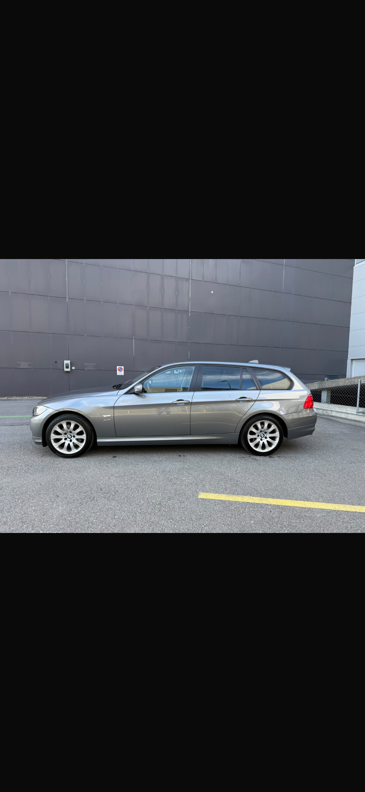 BMW 320d xDrive Touring Steptronic-image-2