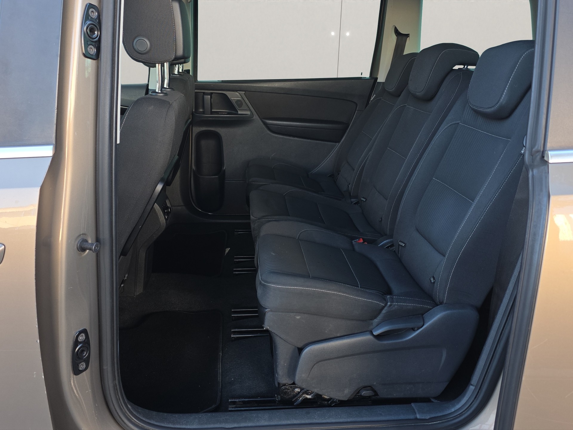 SEAT Alhambra 2.0 TDI Style-image-9