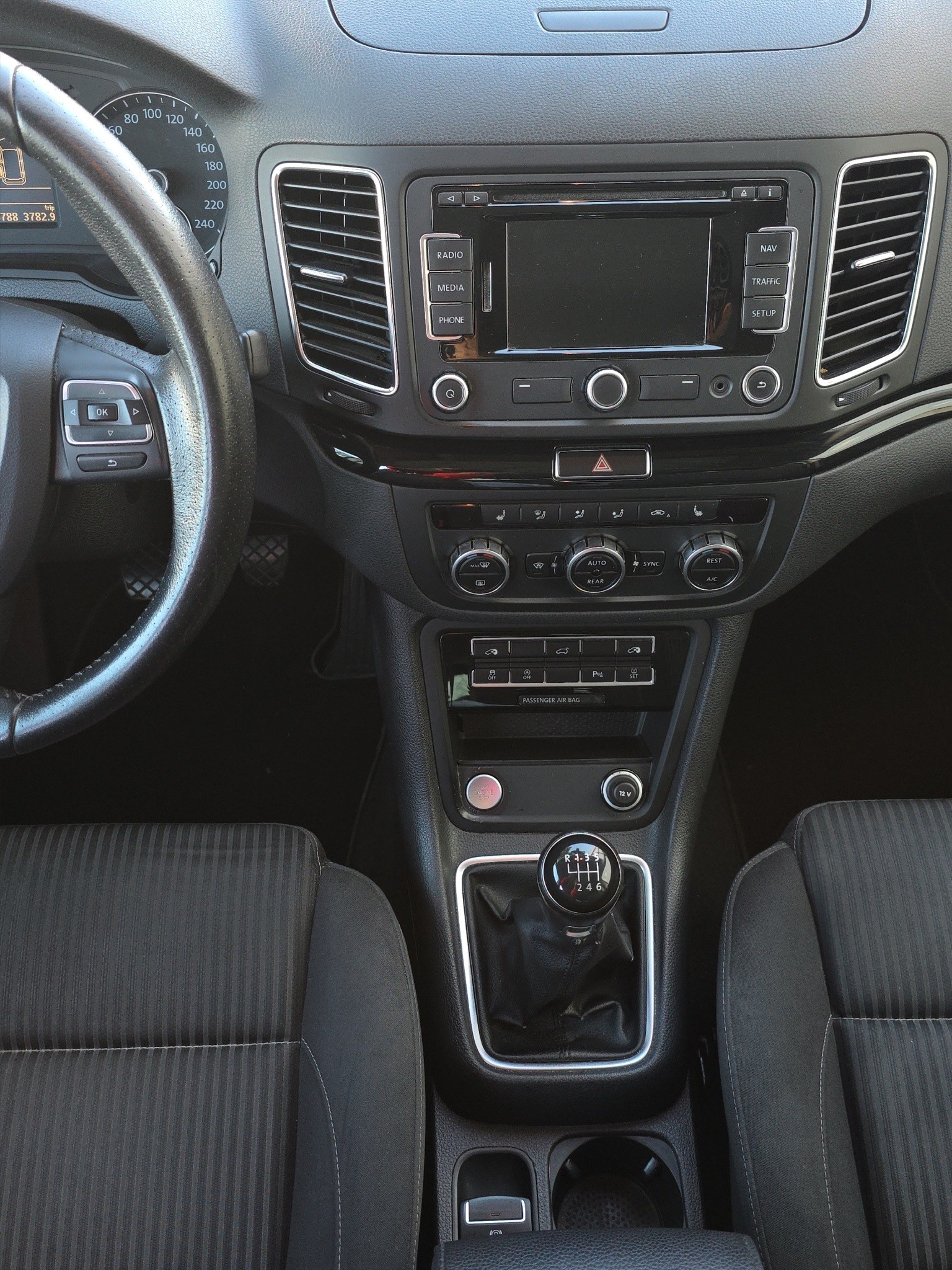 SEAT Alhambra 2.0 TDI Style-image-11