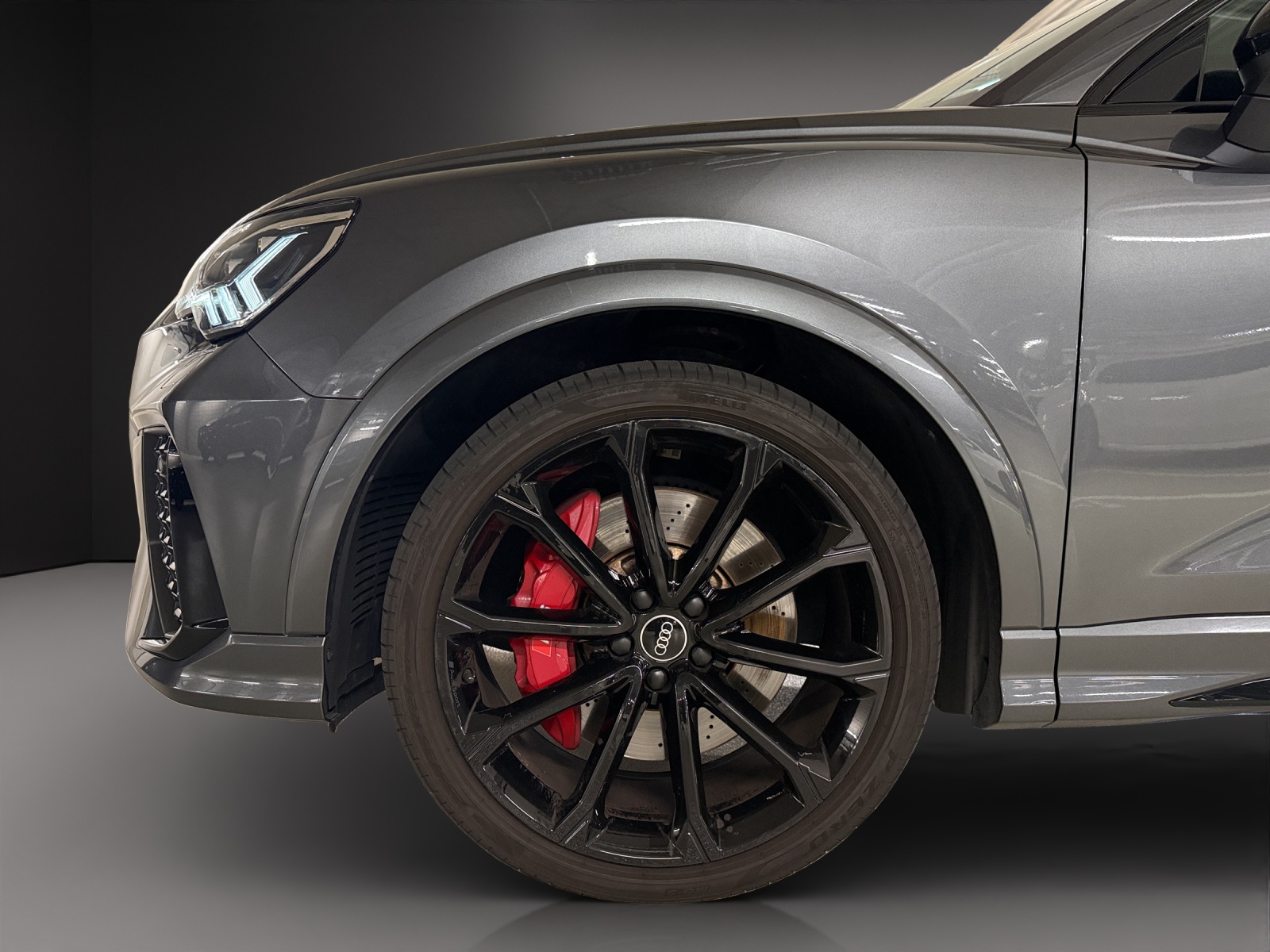 AUDI RS Q3 2.5 TFSI quattro S tronic-image-8