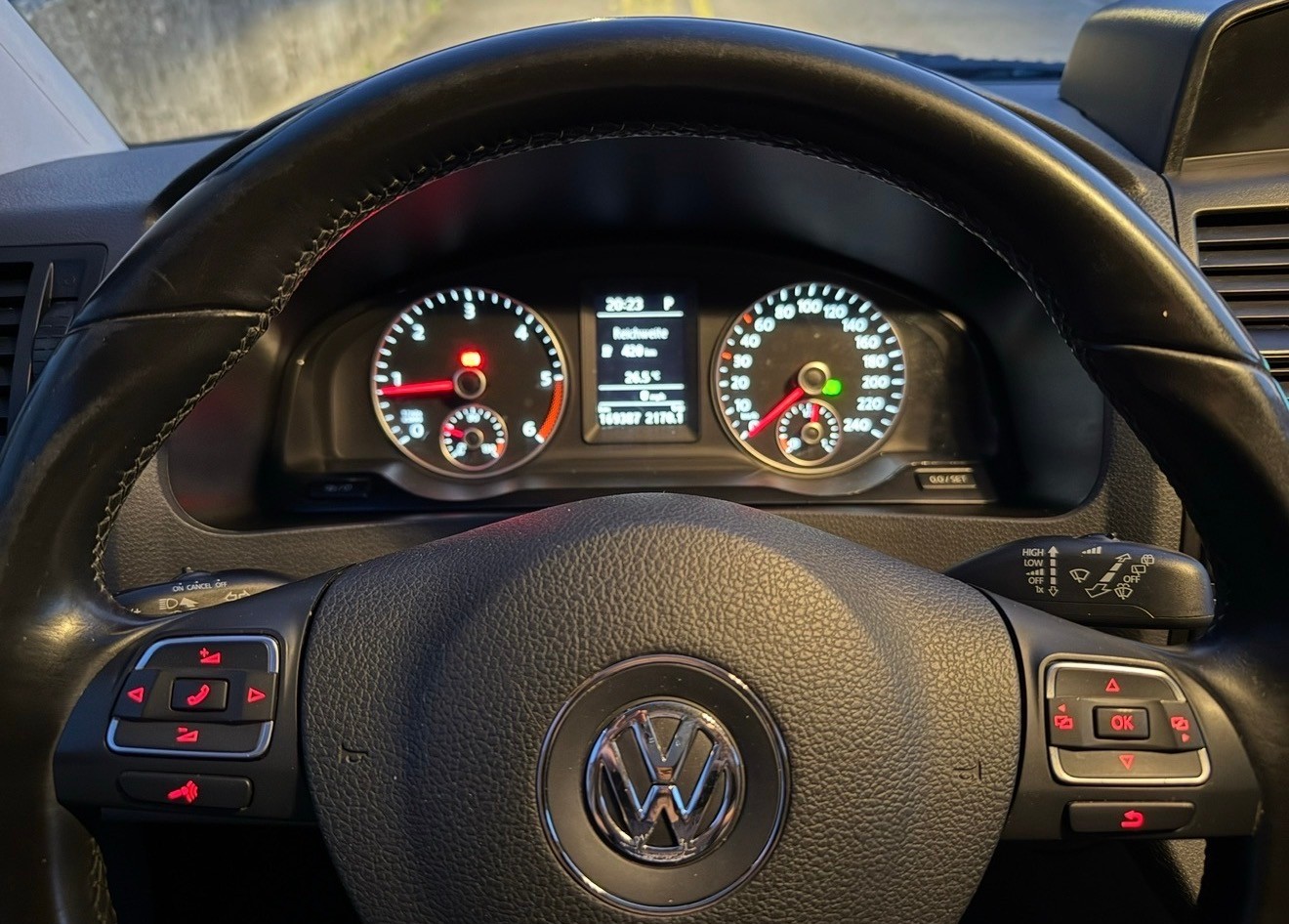 VW T5 2.0 Bi-TDI BMT 4Motion DSG-image-14