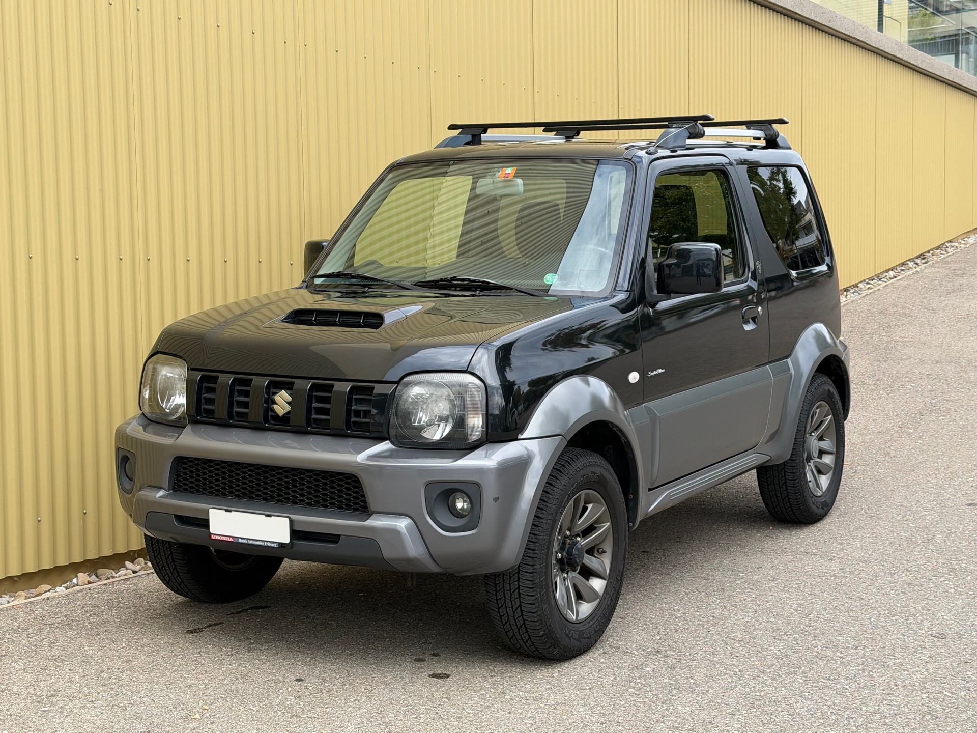 SUZUKI Jimny 1.3 16V Sergio Cellano-image-1