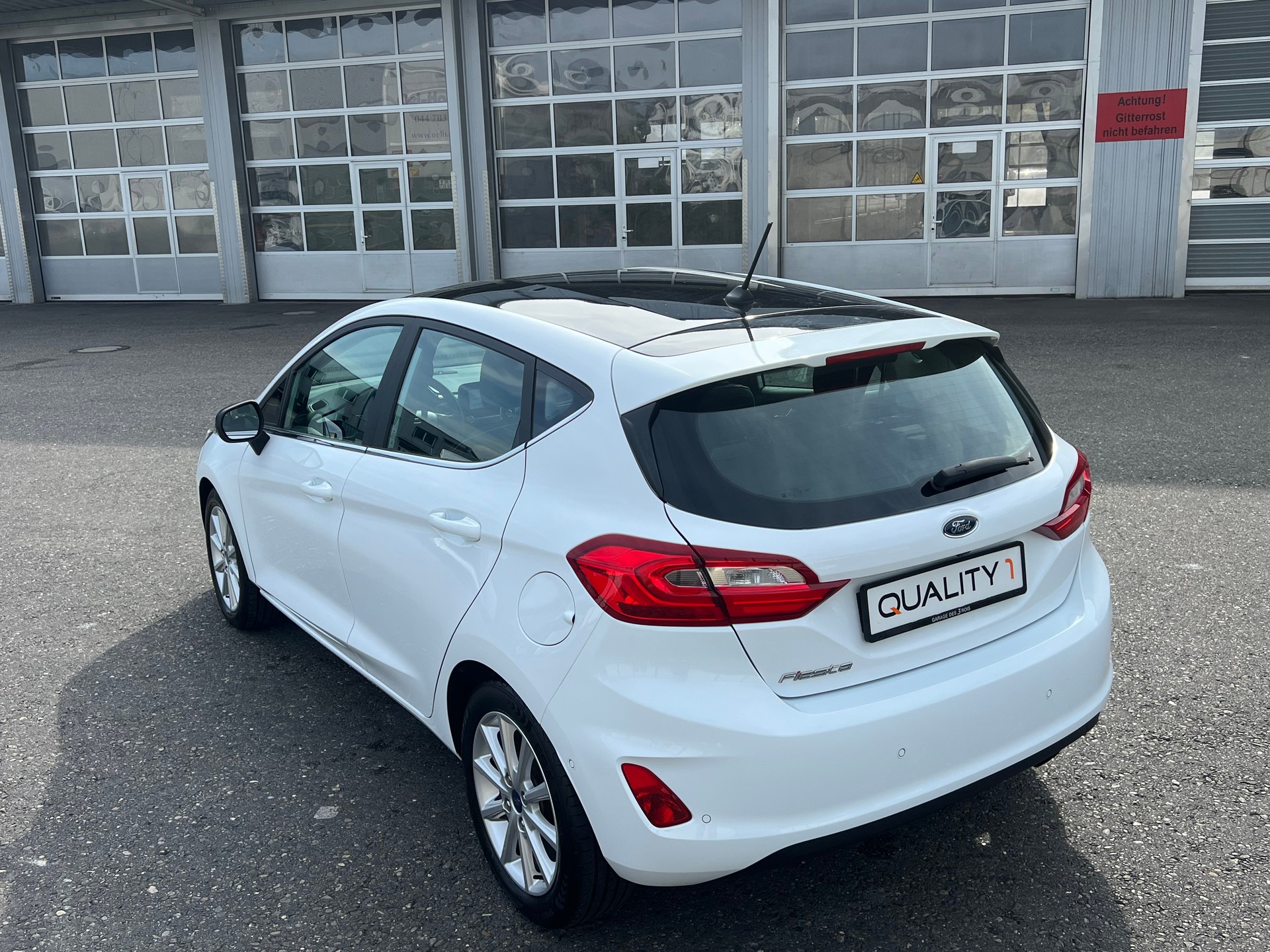 FORD Fiesta 1.0 SCTi Titanium Automat-image-6