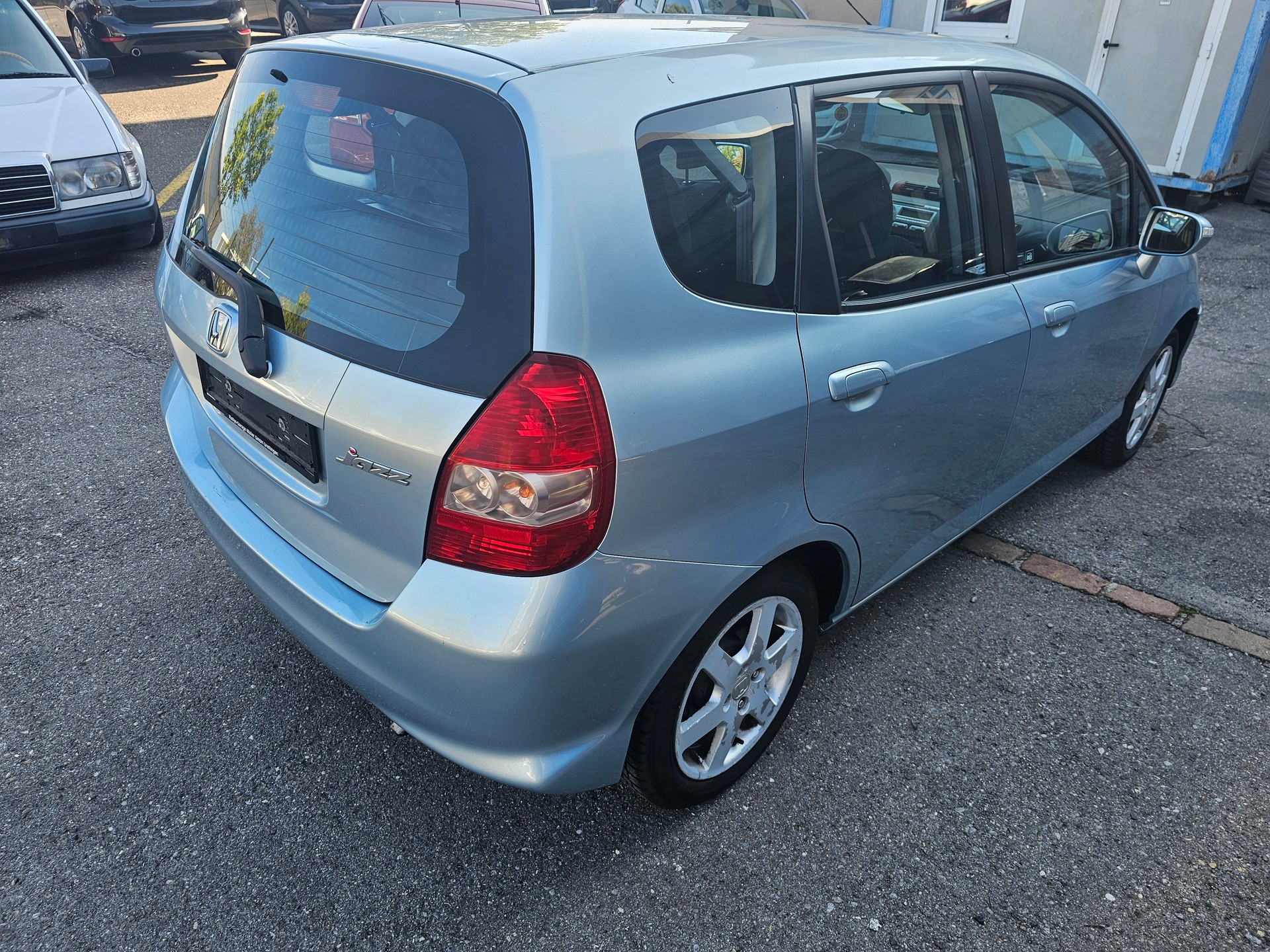 HONDA Jazz 1.4i LS Formula 1 CVT-image-4