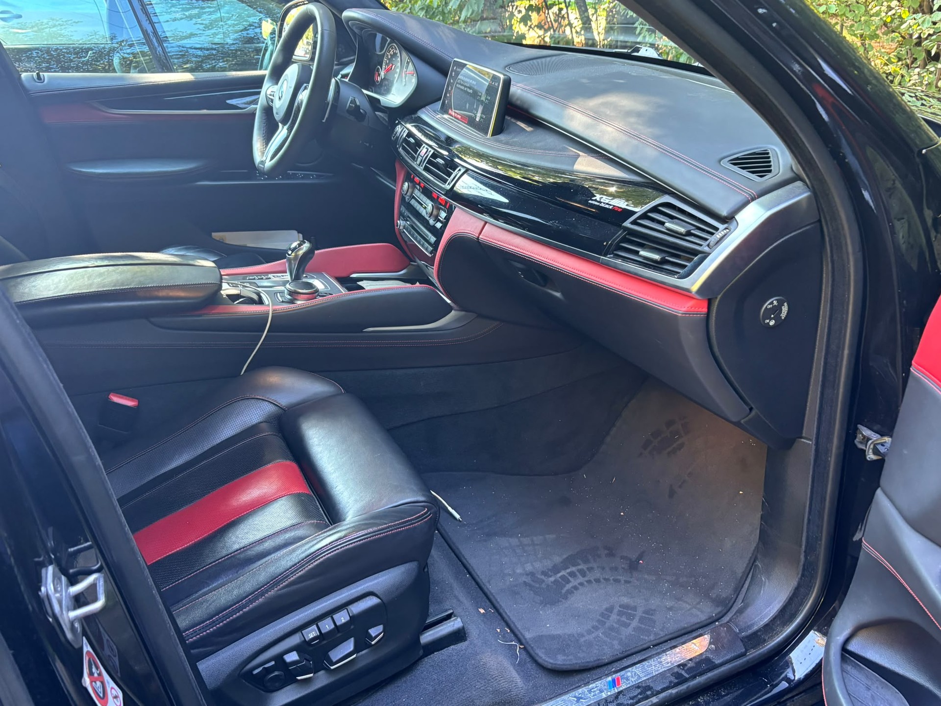 BMW X5M Edition Black Fire Steptronic-image-8