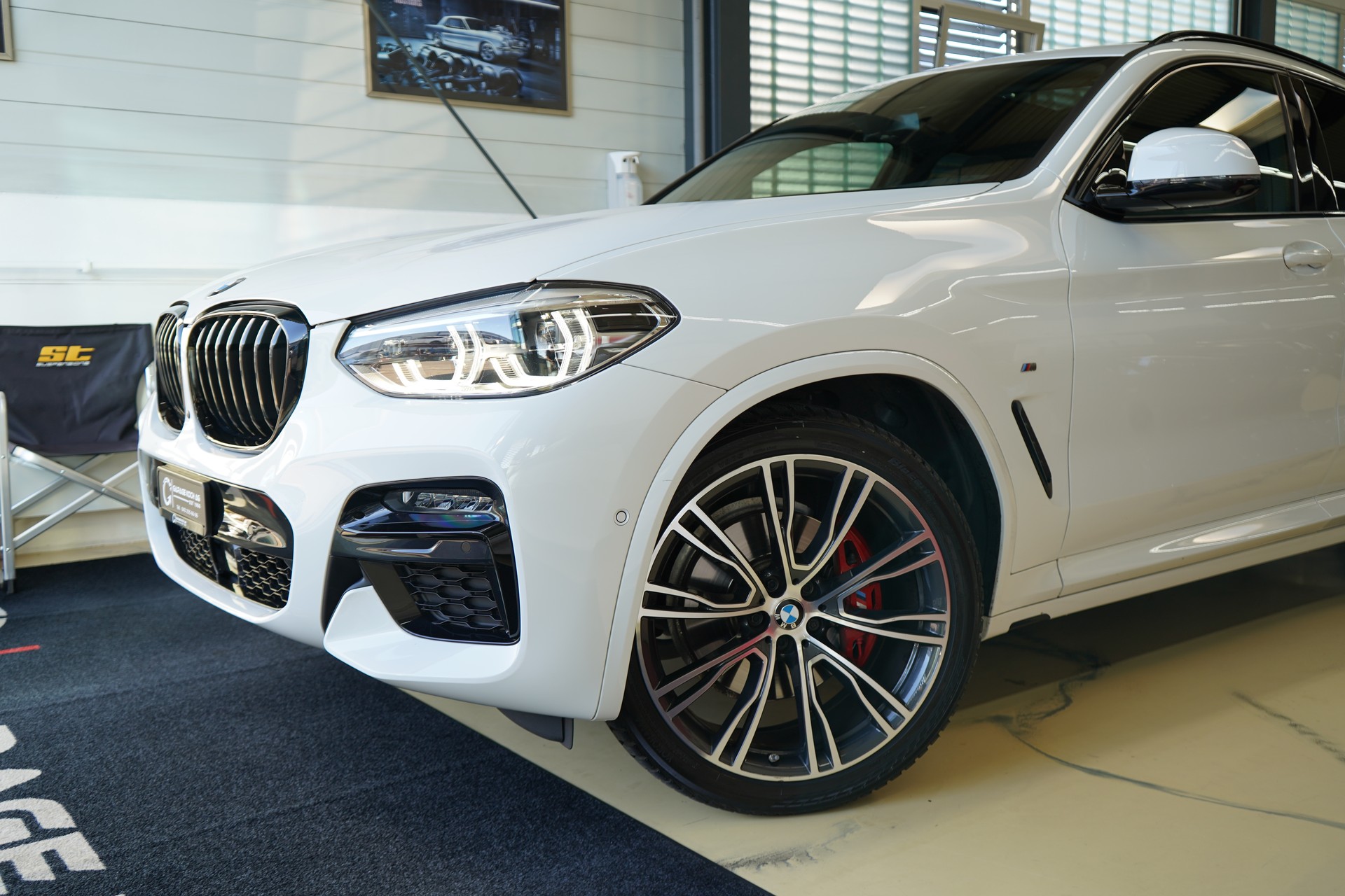 BMW X4 M40i Steptronic-image-3