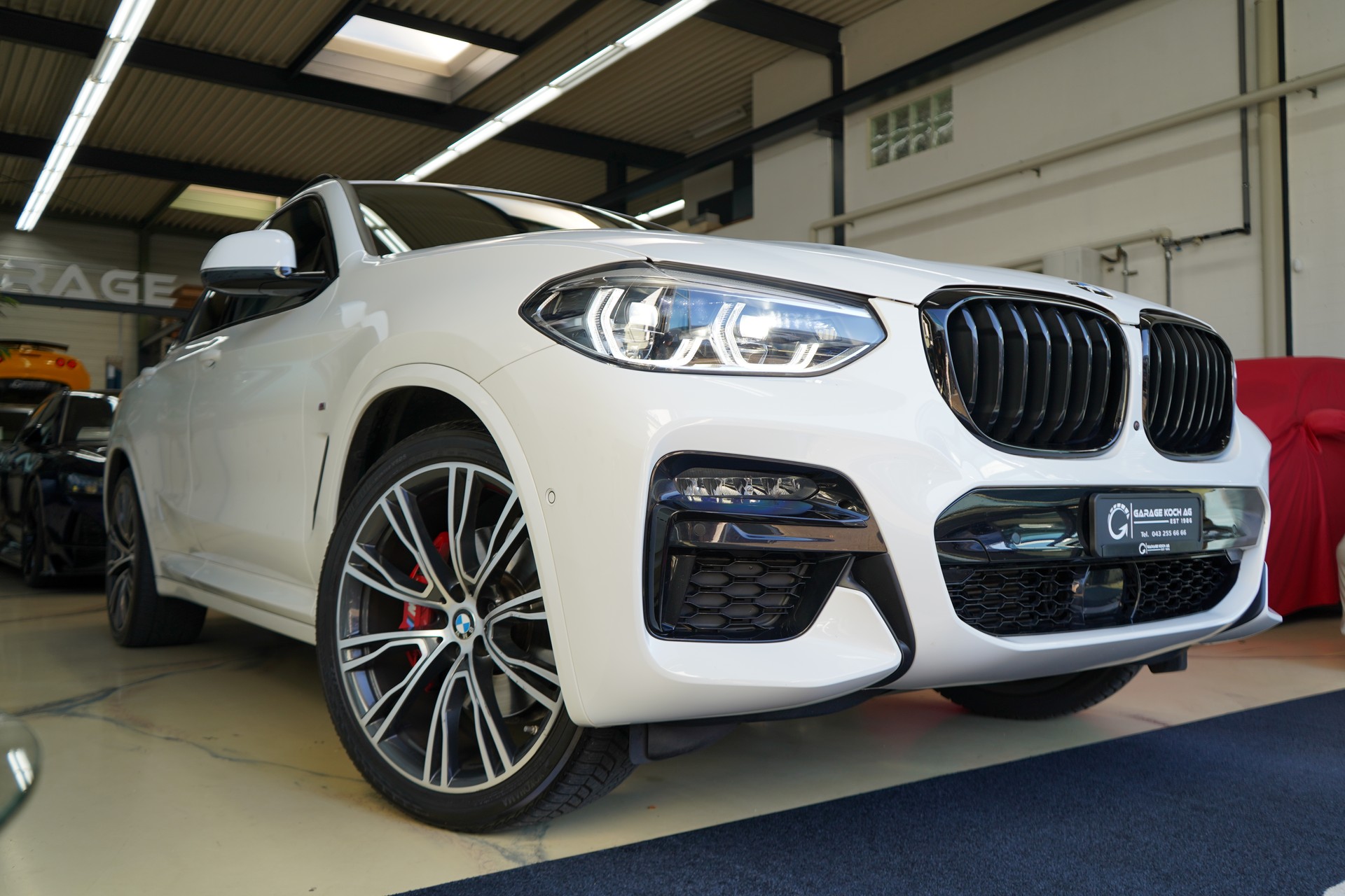 BMW X4 M40i Steptronic-image-11