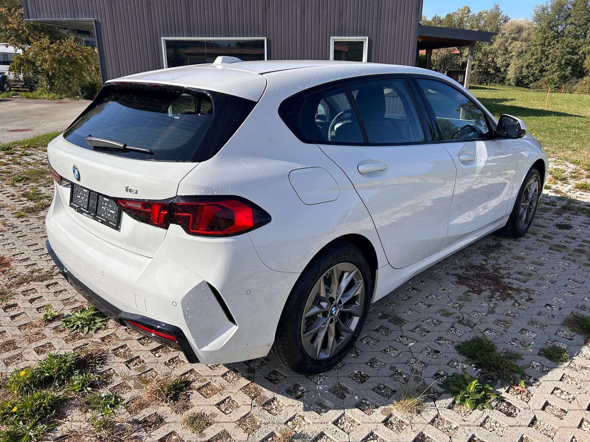 BMW 116 Steptronic-image-3