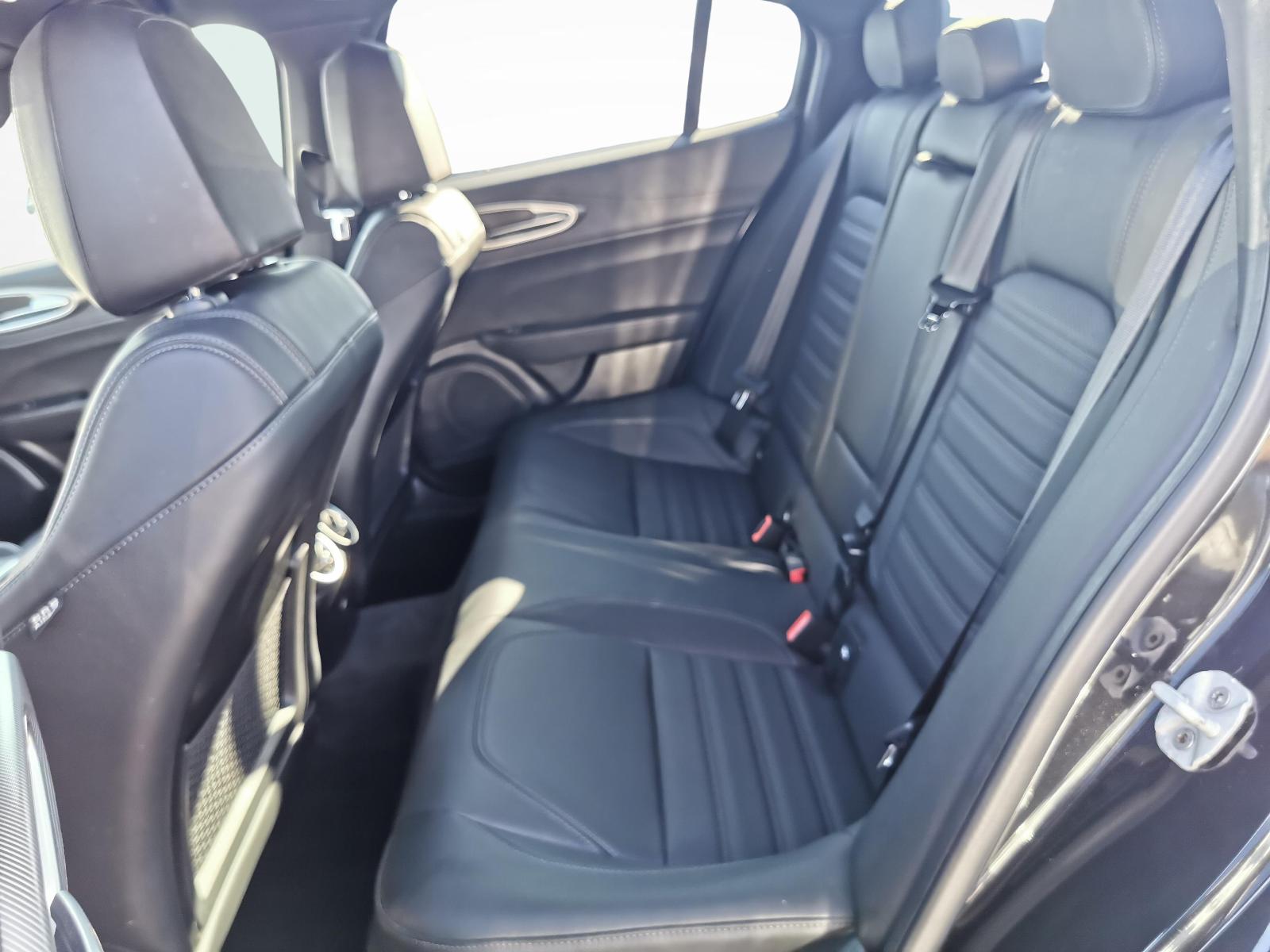 ALFA ROMEO Giulia 2.0 Q4 Veloce-image-6