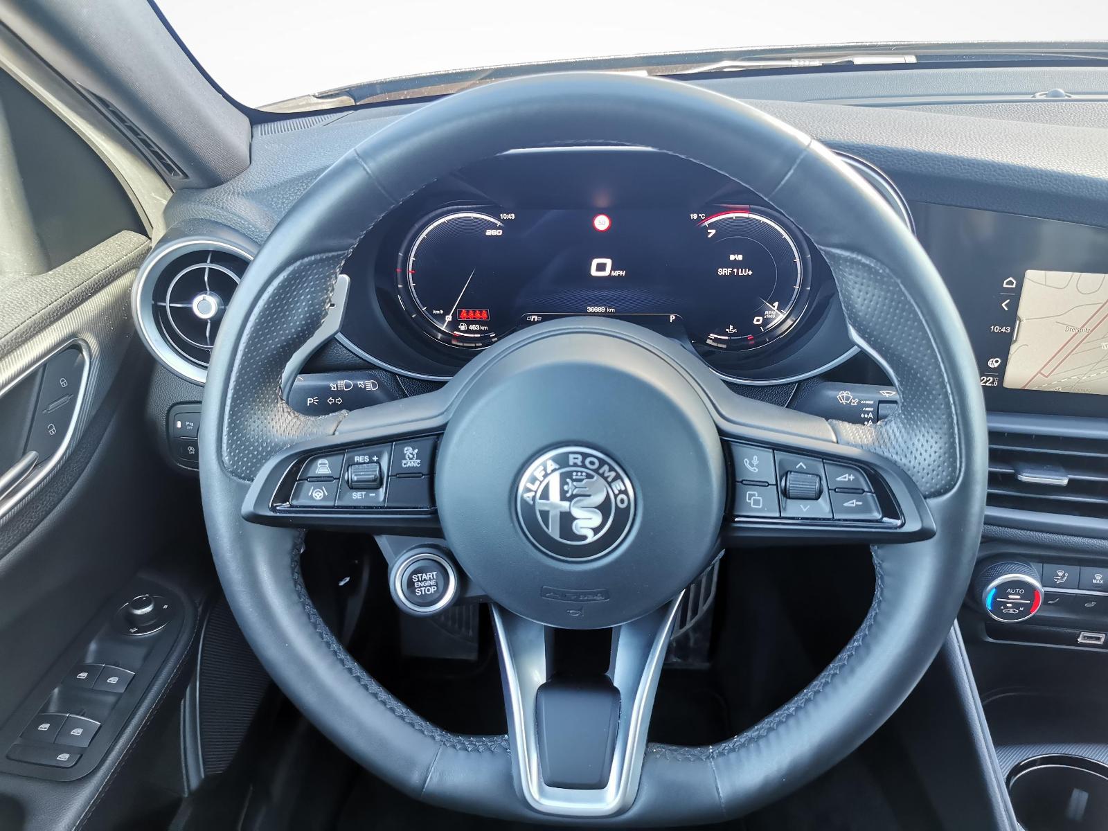 ALFA ROMEO Giulia 2.0 Q4 Veloce-image-4