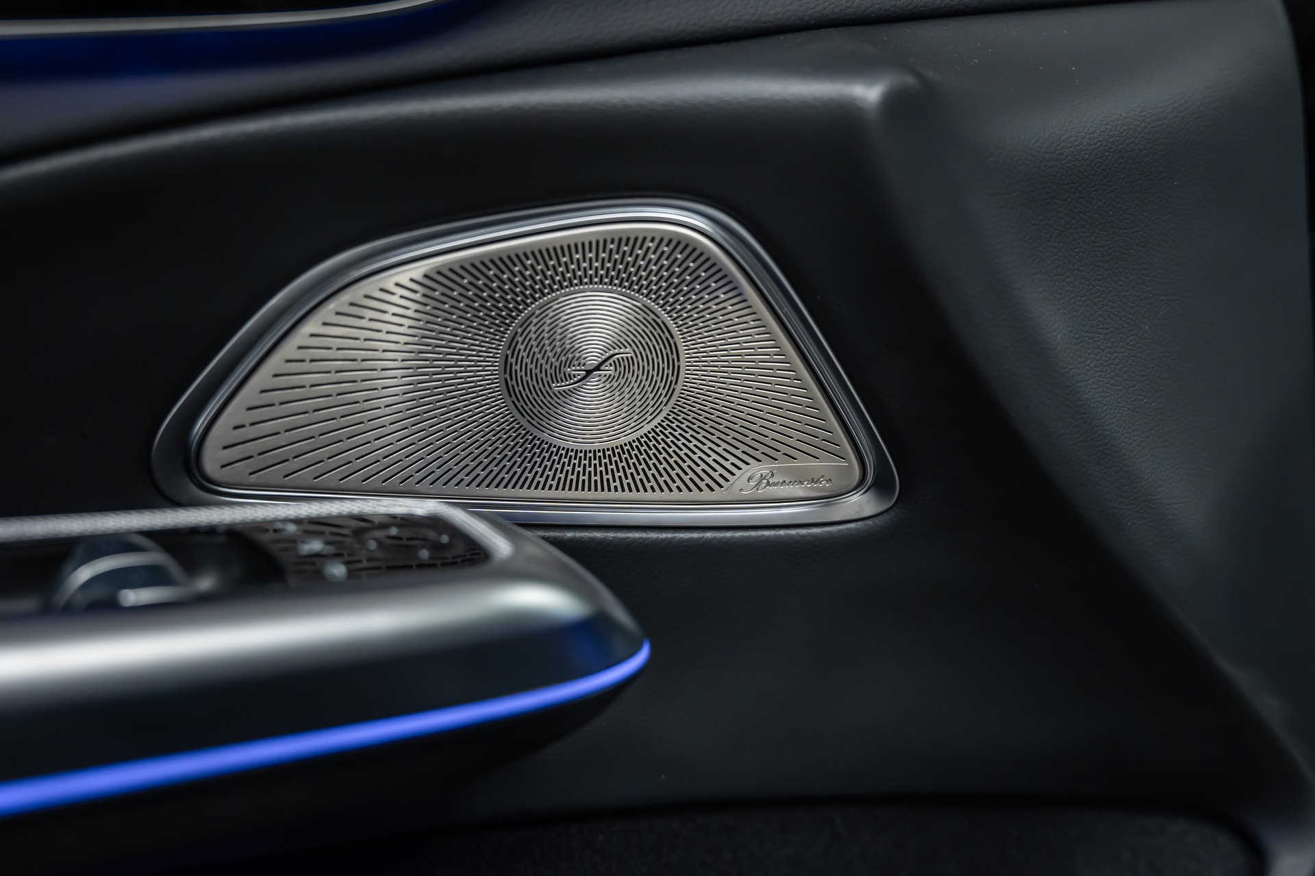 MERCEDES-BENZ E 450 d 4Matic 9G-Tronic AMG Line *Hyper-Screen*Iconic-Glow*Panorama*Burmester-4D*-image-21