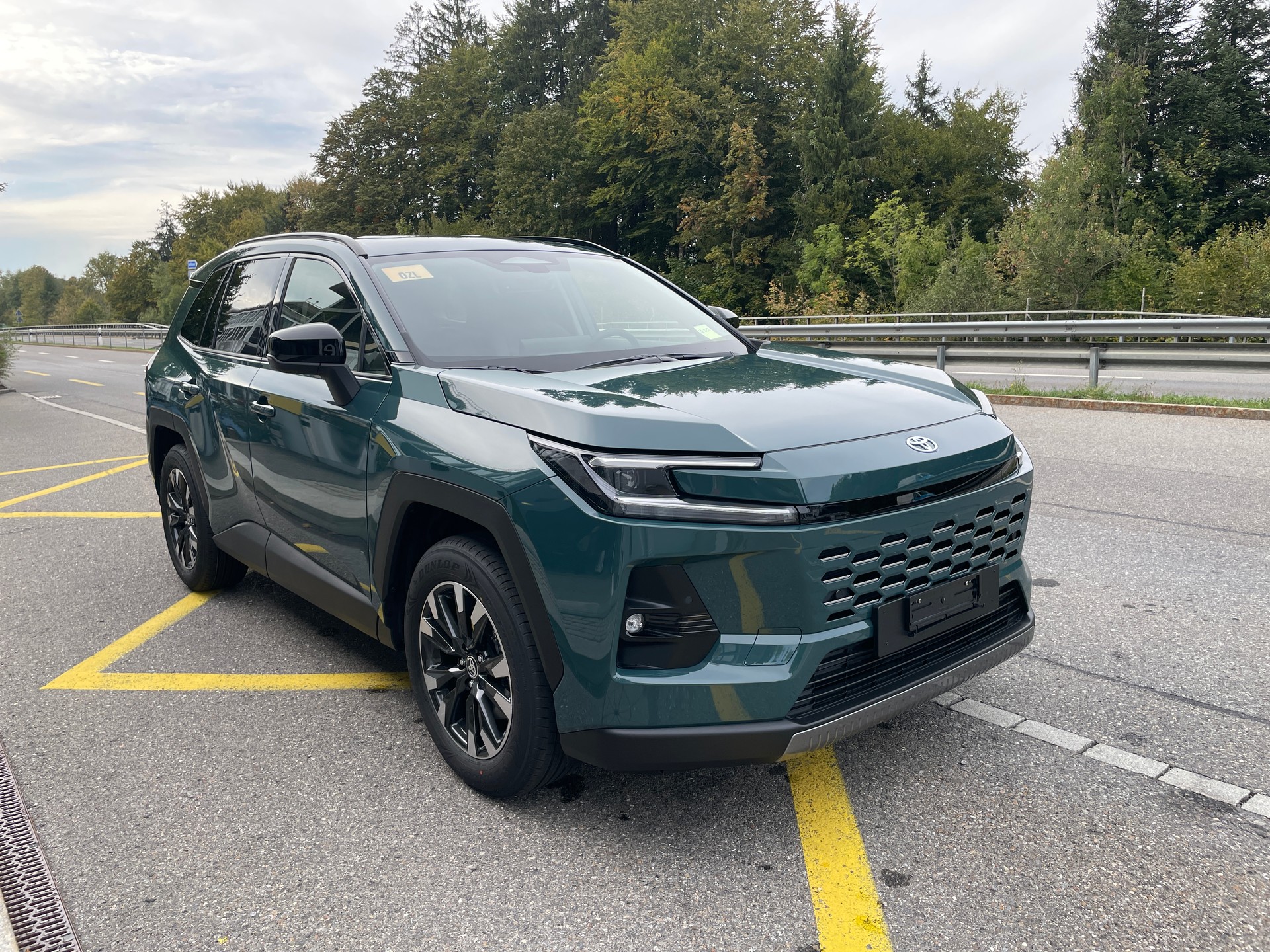 TOYOTA RAV-4 2.5 HSD Trend e-CVT AWD, MODELL 2027-showroom-element-2