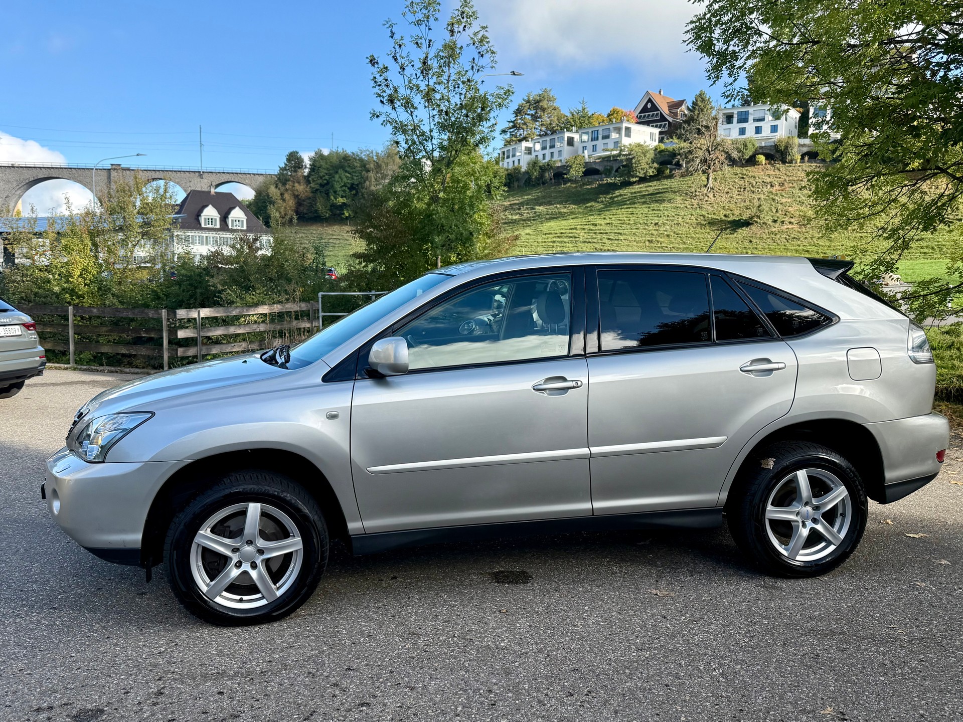 LEXUS RX 400h AWD Automatic-image-3