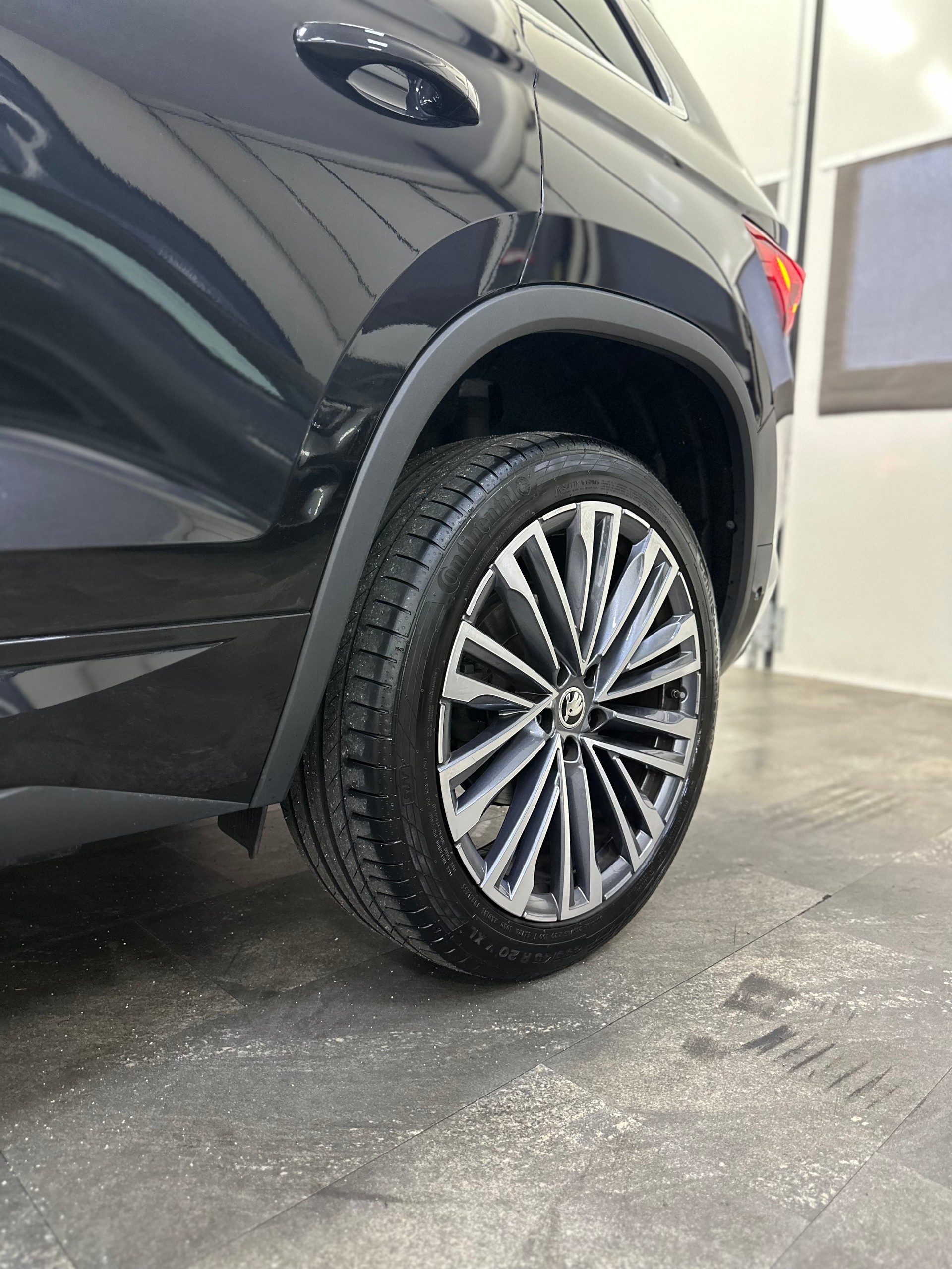 SKODA Kodiaq 2.0 TDI CR L&K 4x4 DSG-image-10