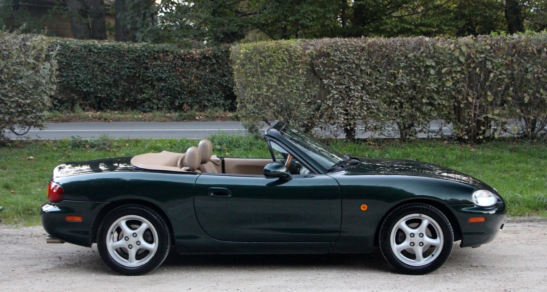 MAZDA MX-5 1.6i-16 British Classic-image-18
