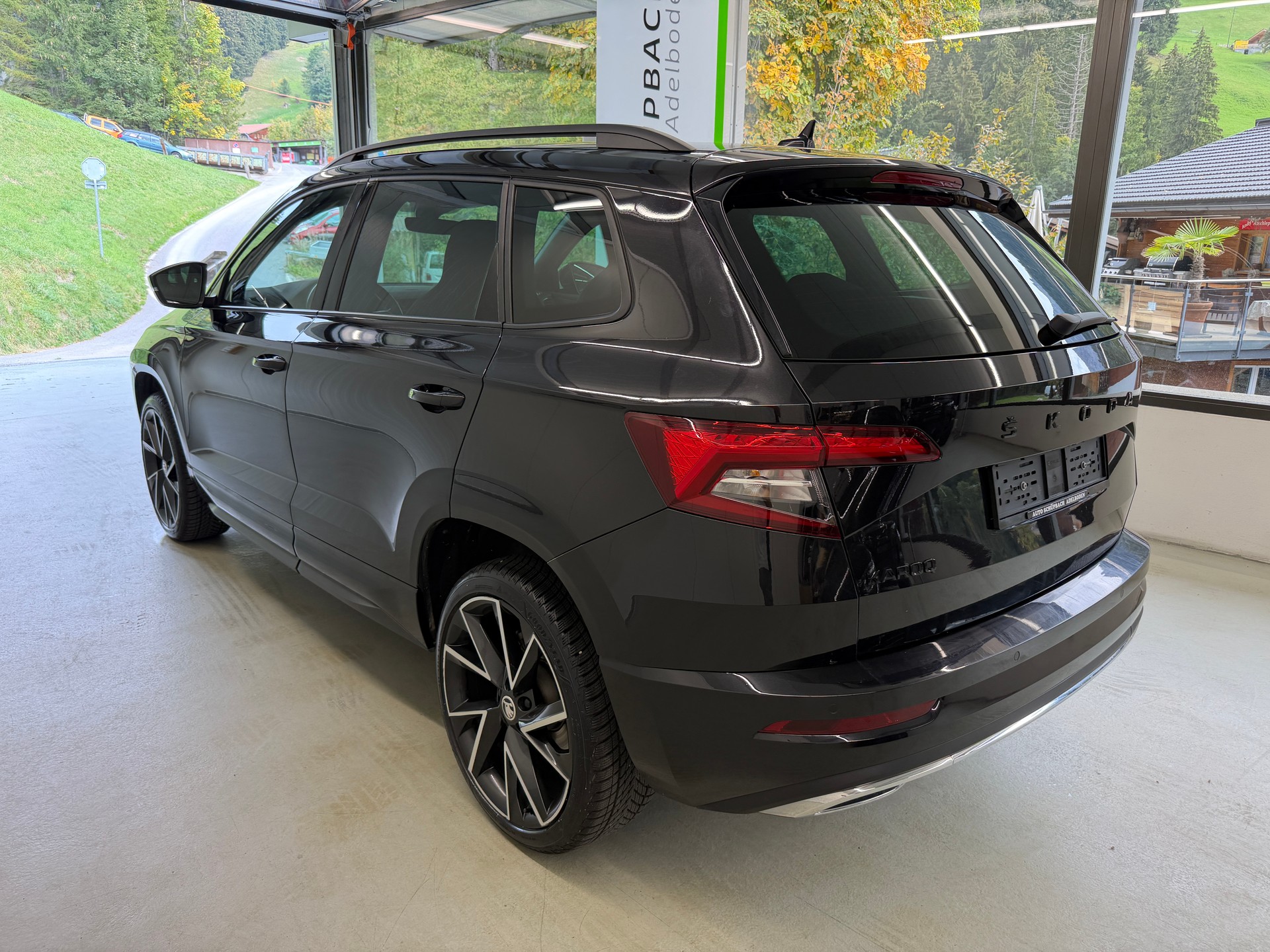SKODA Karoq 1.5 TSI ACT SportLine DSG-image-5