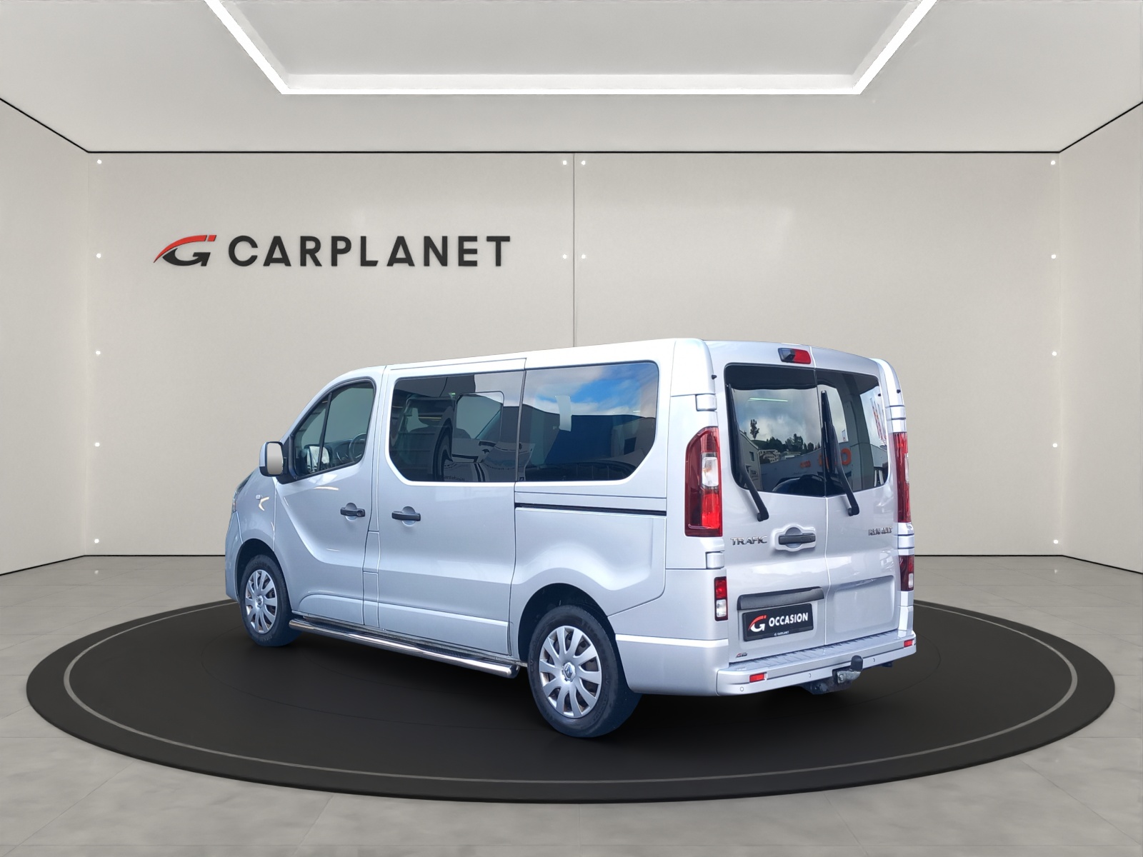 RENAULT Trafic Passenger 1.6 dCi Intens-image-2