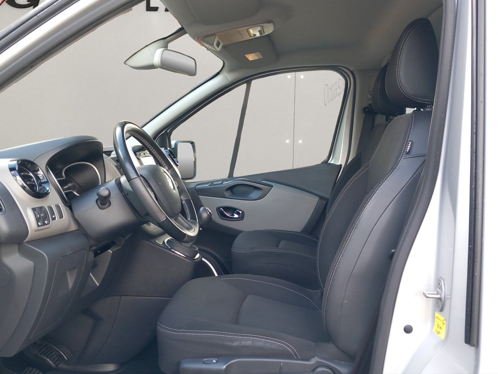 RENAULT Trafic Passenger 1.6 dCi Intens-image-3