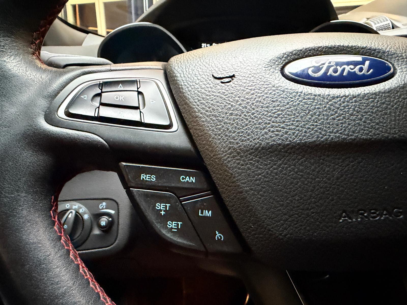 FORD Kuga 2.0 TDCi 150 ST-Line 2WD-image-20