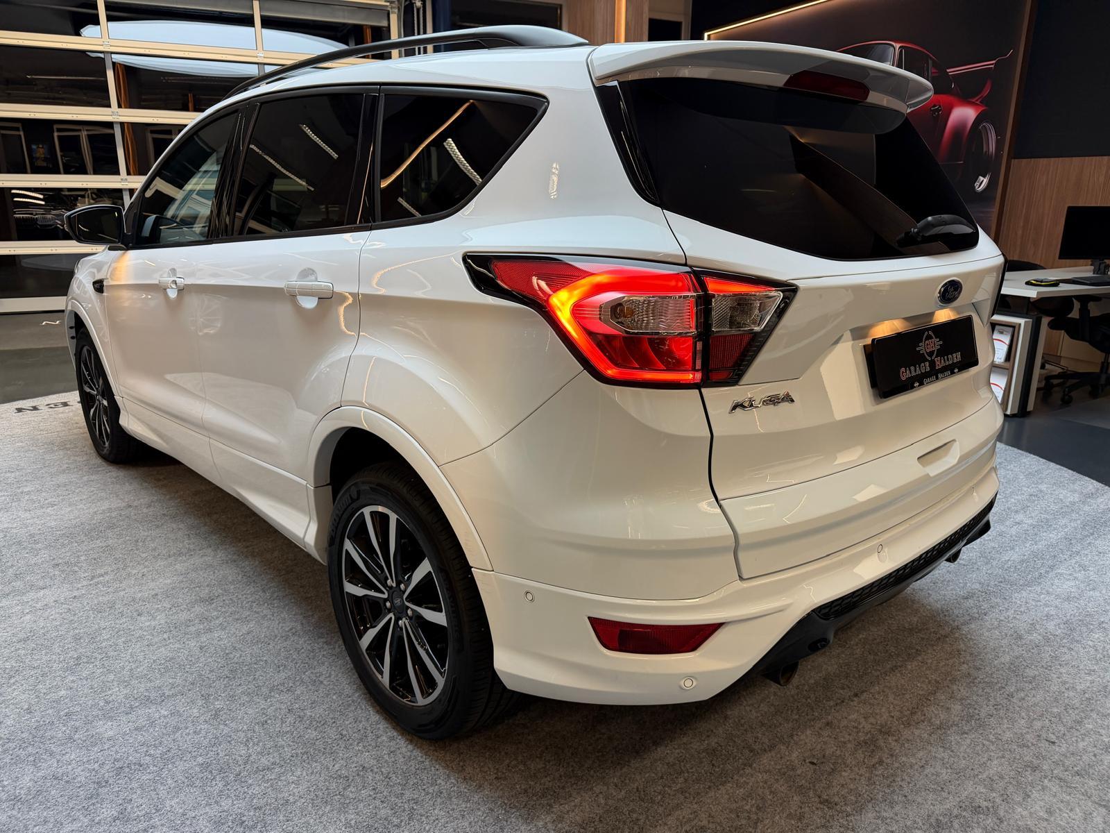 FORD Kuga 2.0 TDCi 150 ST-Line 2WD-image-4