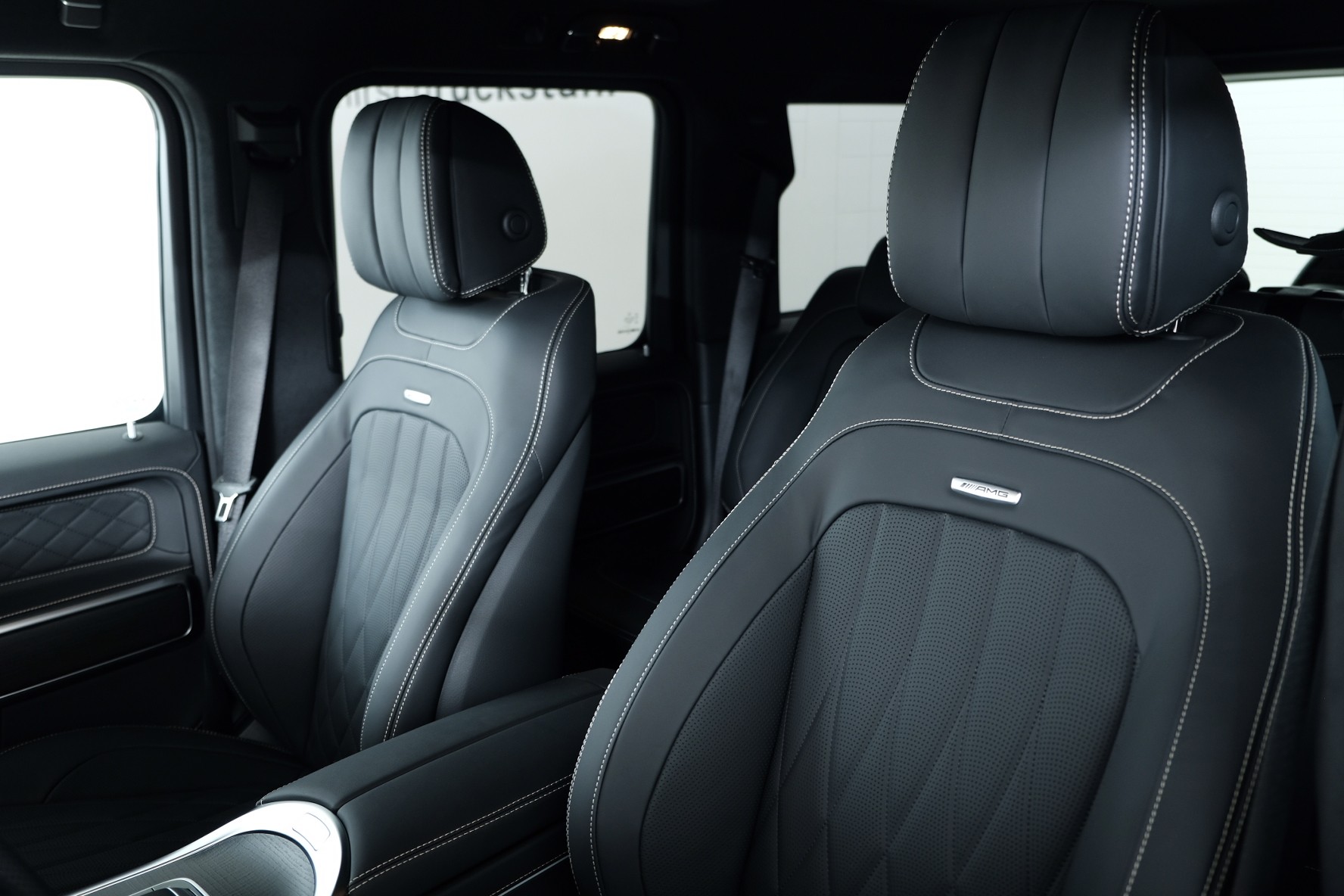 MERCEDES-BENZ G 63 AMG W465-image-13