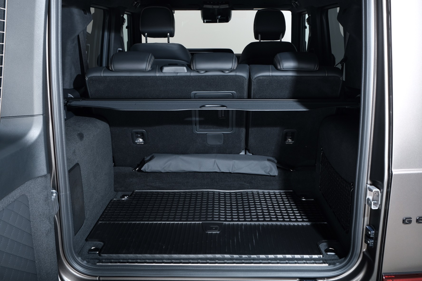 MERCEDES-BENZ G 63 AMG W465-image-16