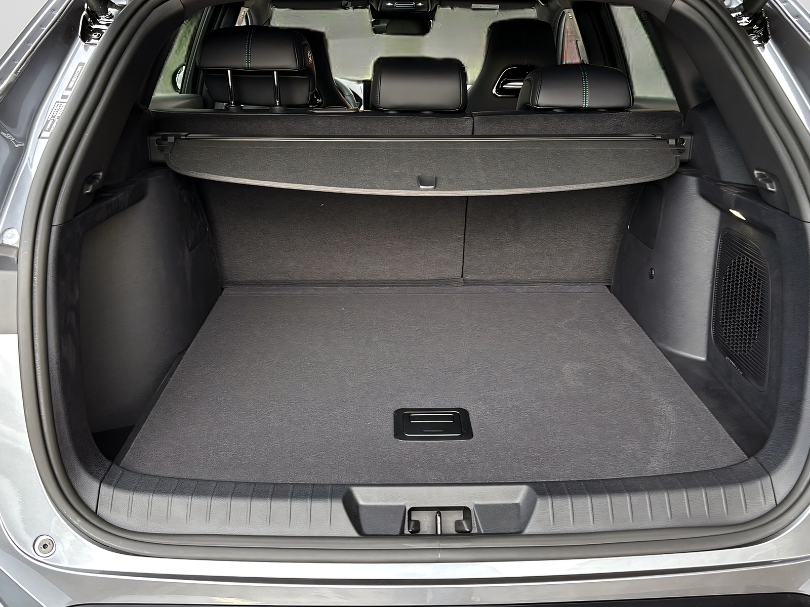 BYD Seal U DM-i Design AWD-image-13