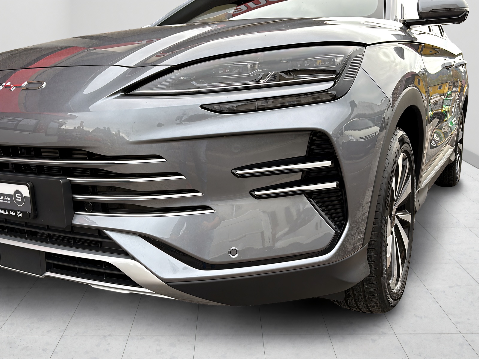 BYD Seal U DM-i Design AWD-showroom-element-2