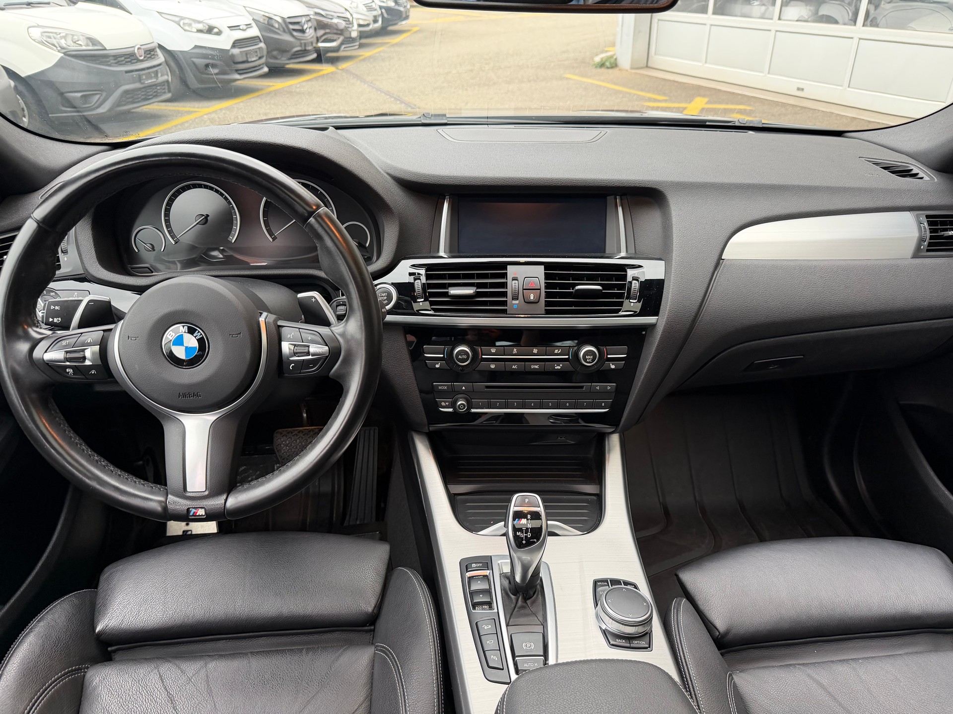 BMW X4 M 40i Steptronic-image-10