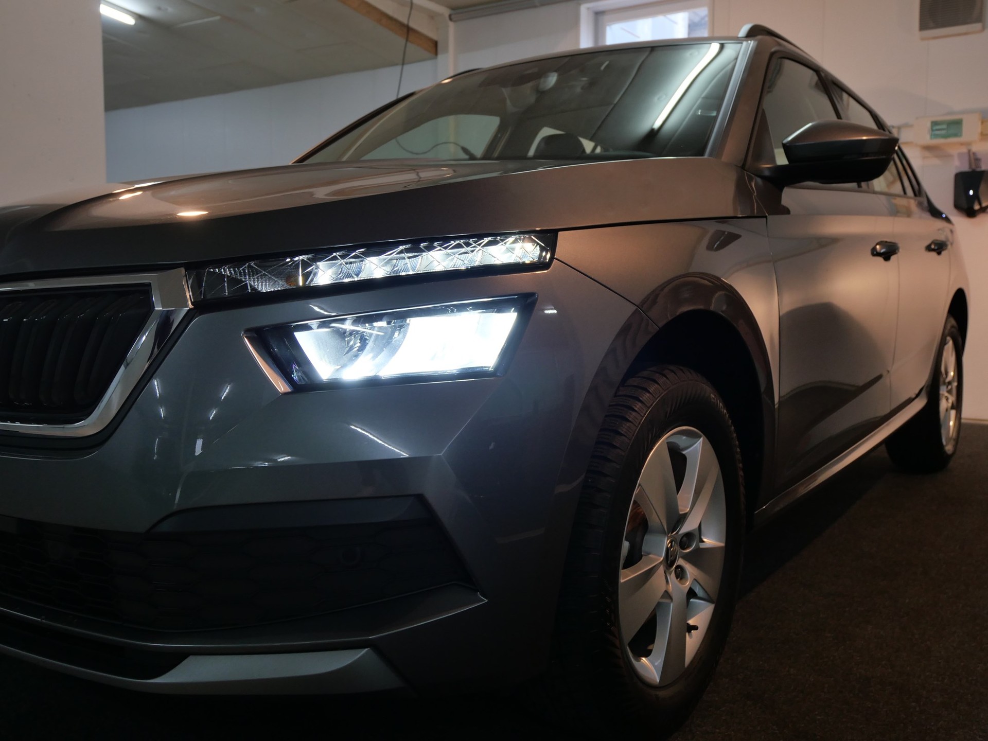 SKODA Kamiq 1.0 TSI Ambition DSG-image-0