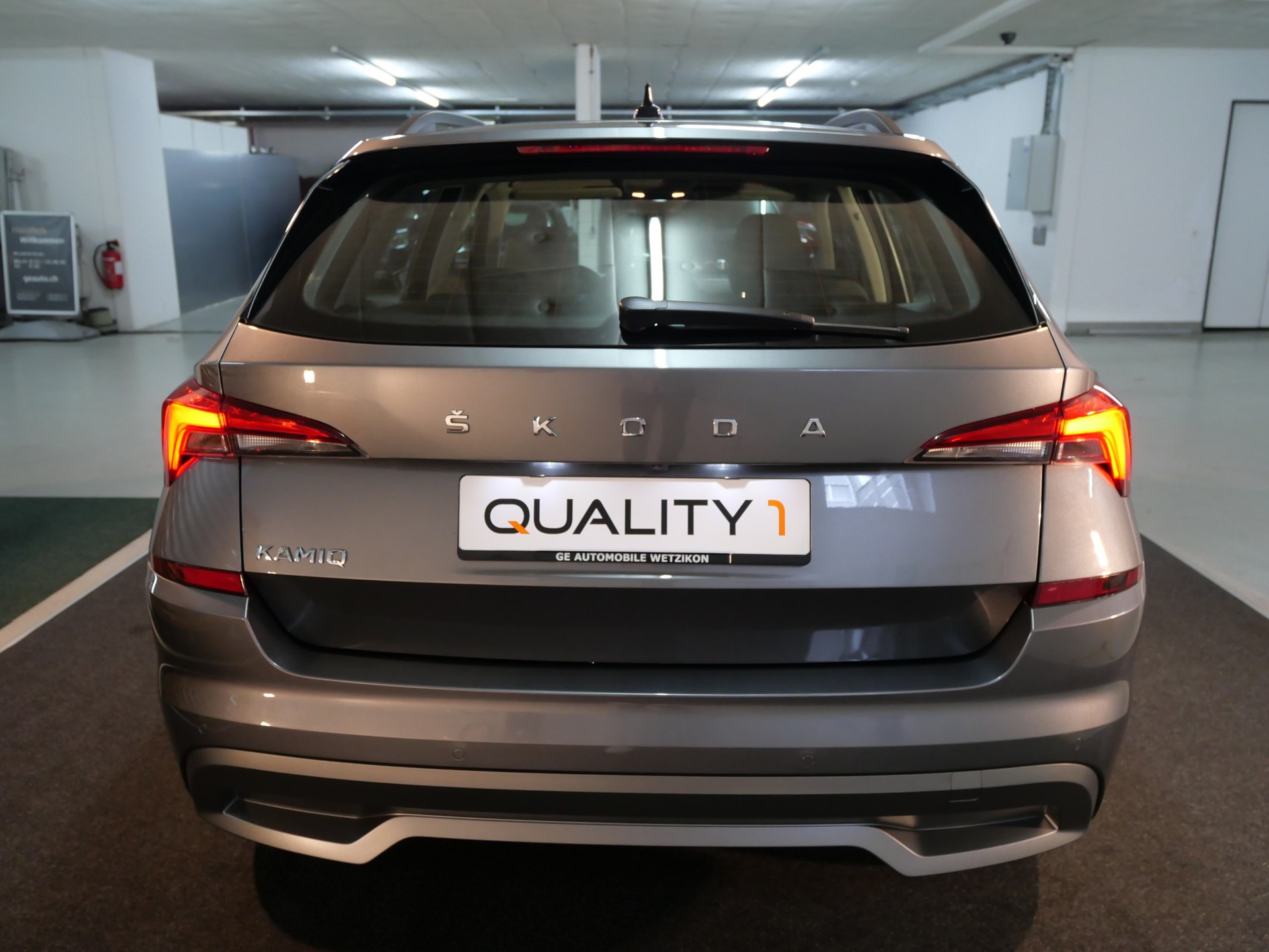 SKODA Kamiq 1.0 TSI Ambition DSG-image-9