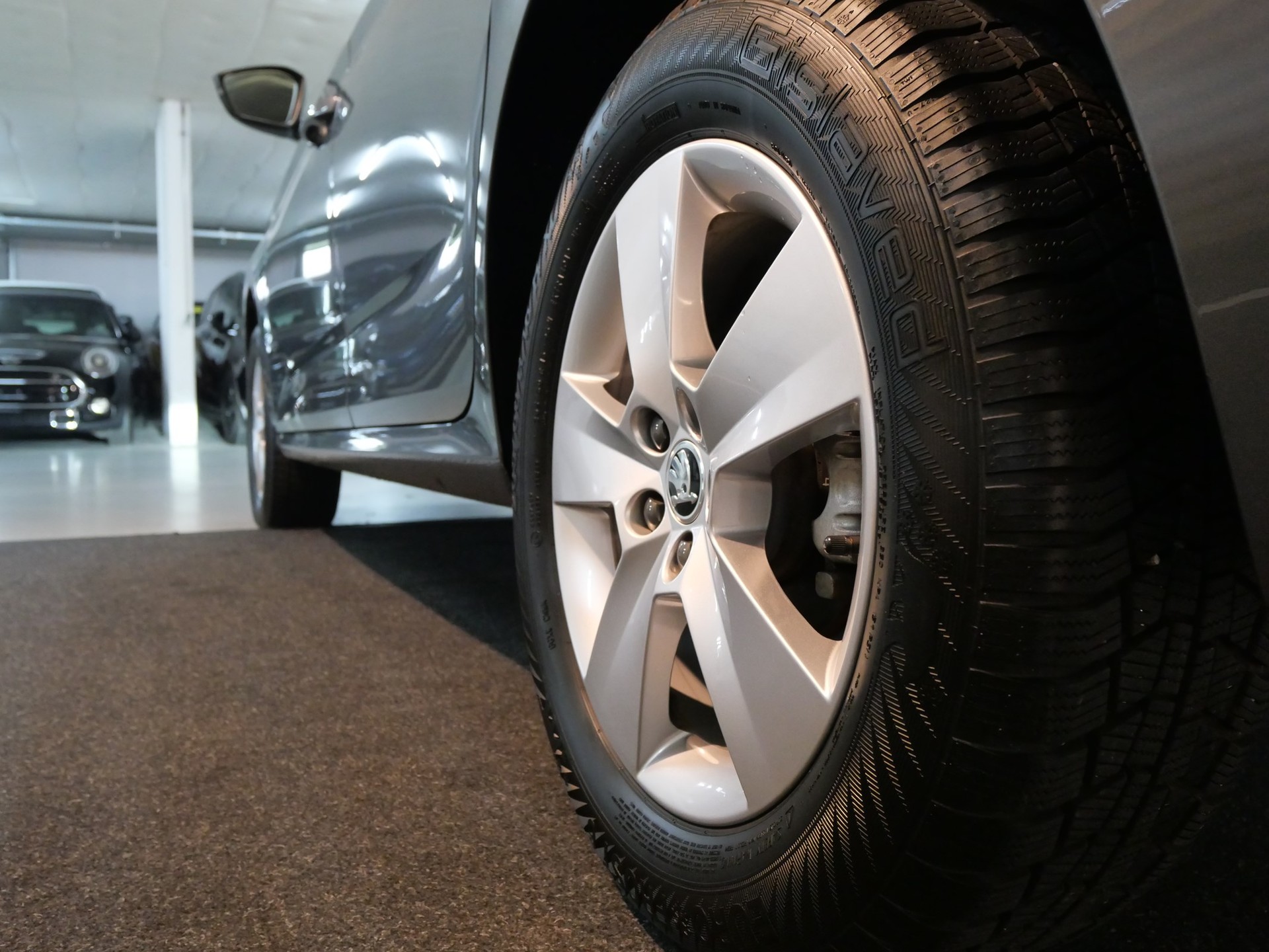 SKODA Kamiq 1.0 TSI Ambition DSG-image-14