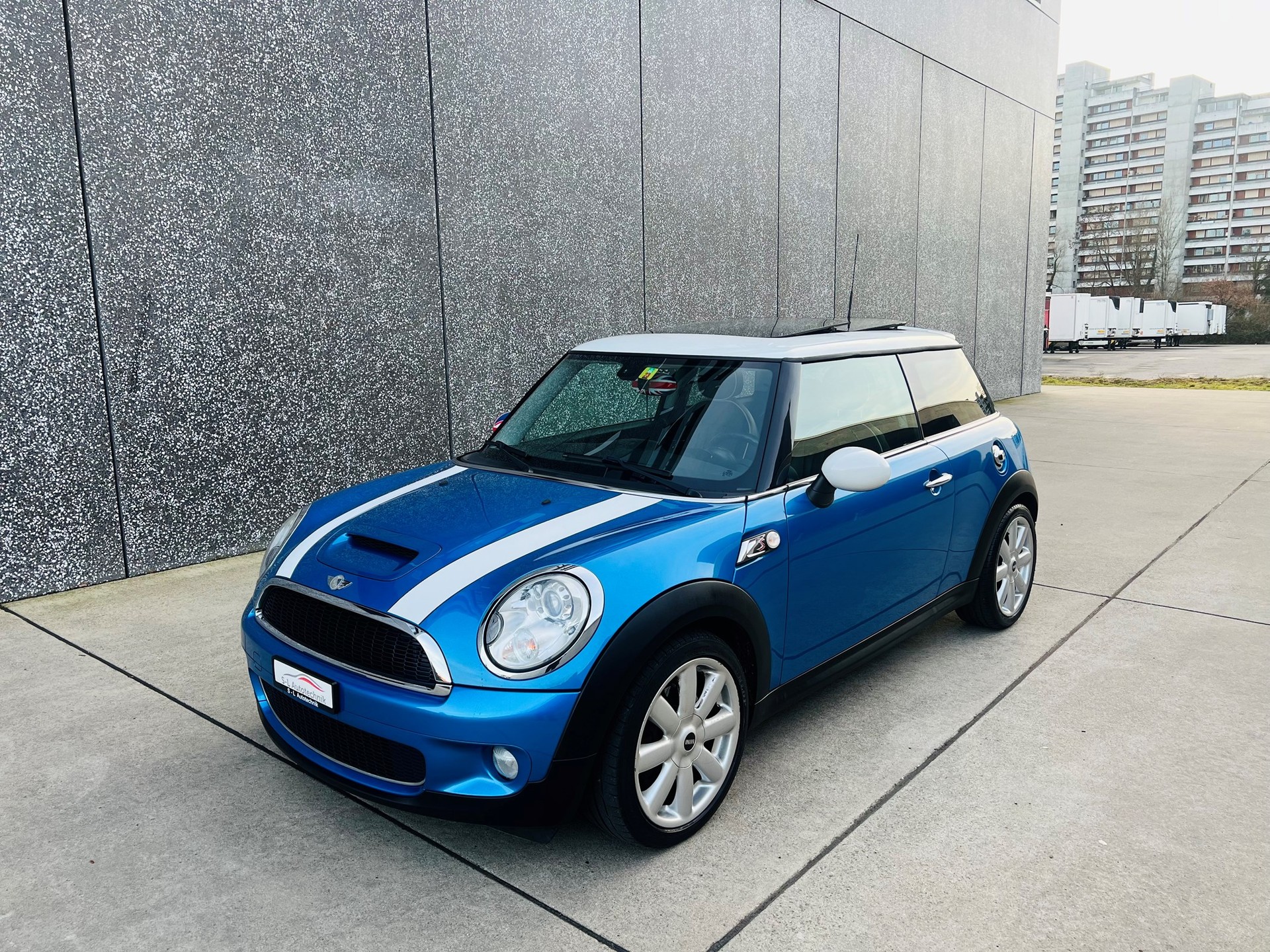 MINI Cooper S-image-0