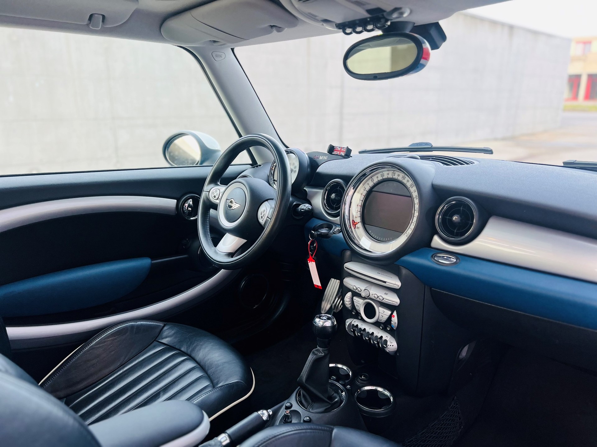 MINI Cooper S-image-7