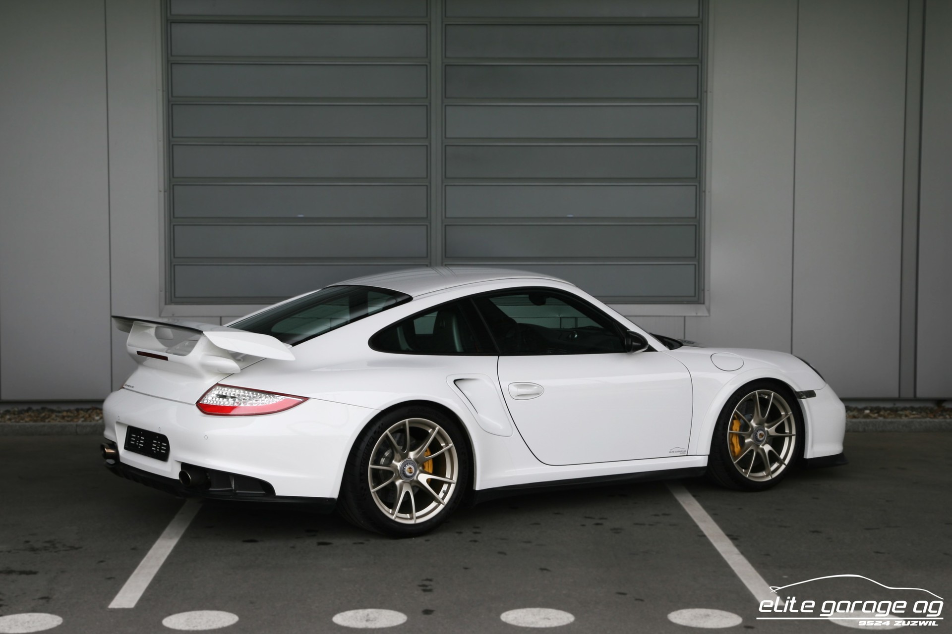 PORSCHE 911 GT2 RS-RECREATION-image-4