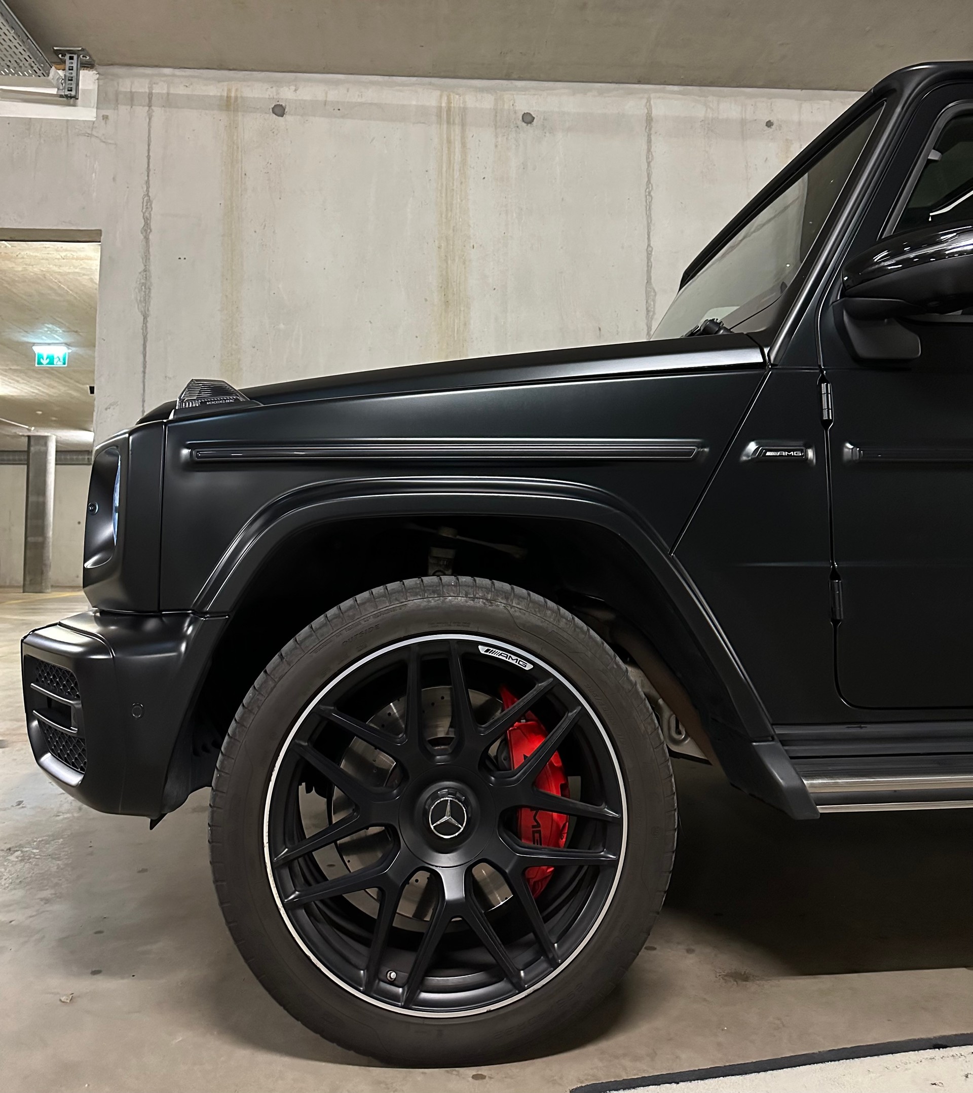 MERCEDES-BENZ G 63 AMG // Leasing 1’468.- // CH-AUTO🇨🇭&Service Gratuit // FULL CARBONE // CAPRISTO EXHAUST-image-2