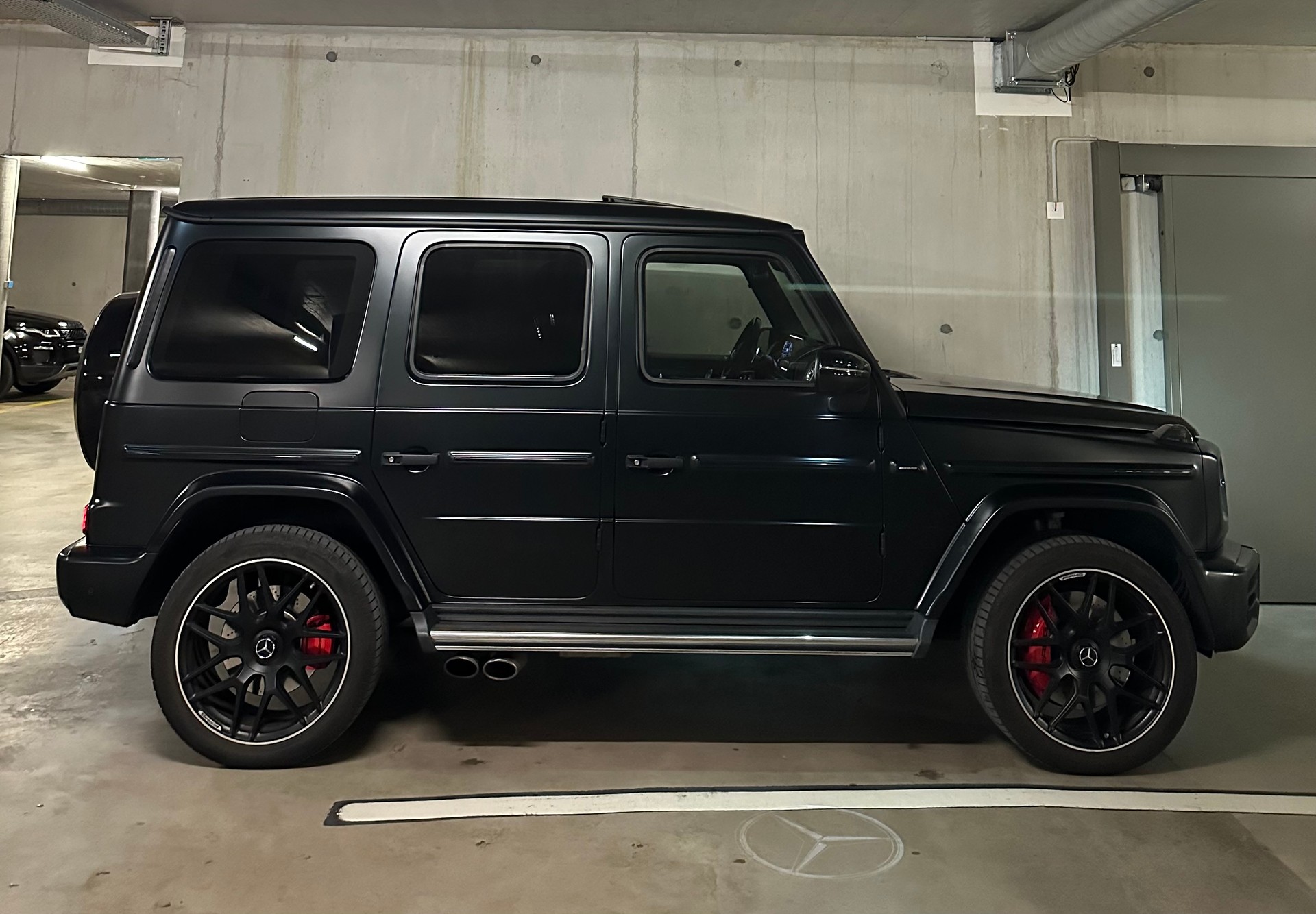MERCEDES-BENZ G 63 AMG // Leasing 1’468.- // CH-AUTO🇨🇭&Service Gratuit // FULL CARBONE // CAPRISTO EXHAUST-image-4