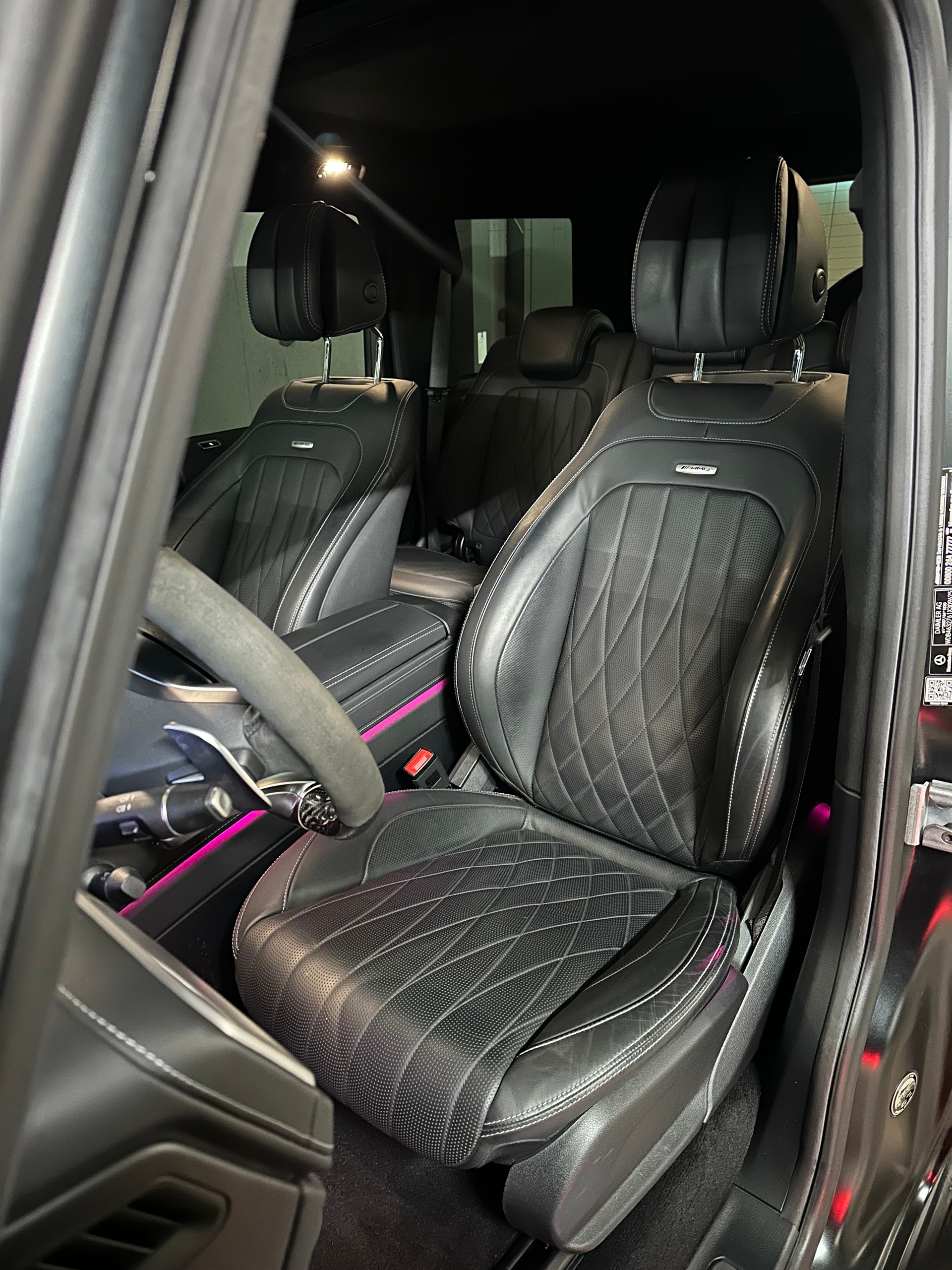 MERCEDES-BENZ G 63 AMG // Leasing 1’468.- // CH-AUTO🇨🇭&Service Gratuit // FULL CARBONE // CAPRISTO EXHAUST-image-9