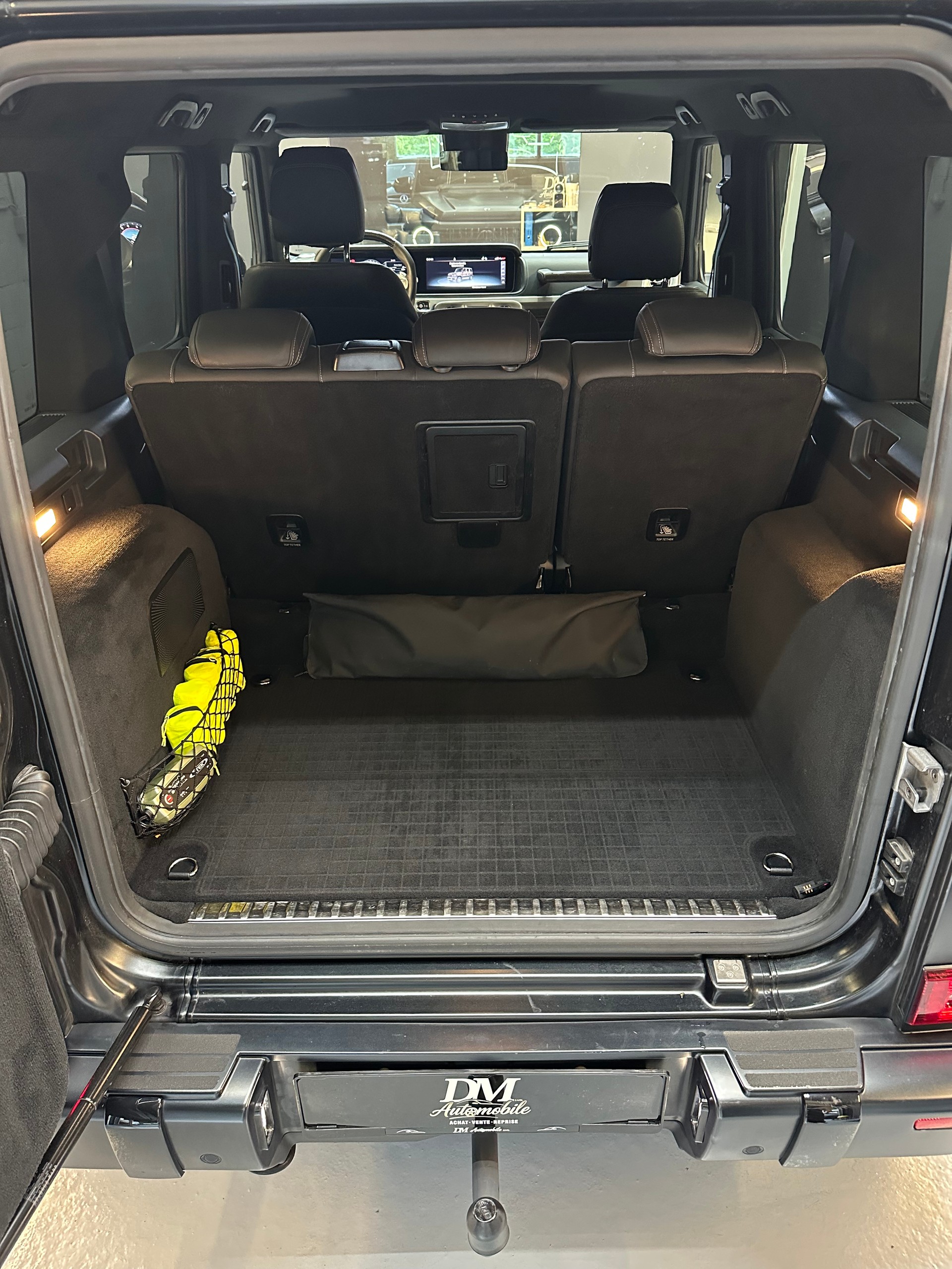 MERCEDES-BENZ G 63 AMG // Leasing dès 1’370.- // CH-AUTO🇨🇭&Service Gratuit // FULL CARBONE // CAPRISTO EXHAUST // Freins complets neufs !!-image-13