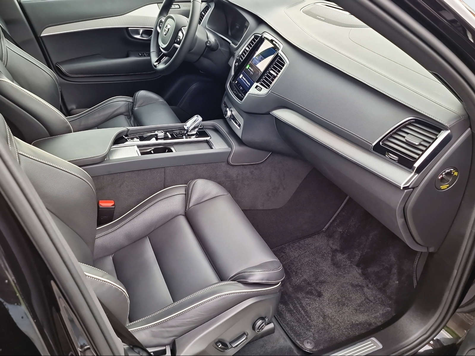 VOLVO XC90 2.0 B5 MH Plus Bright 7P. AWD-image-14